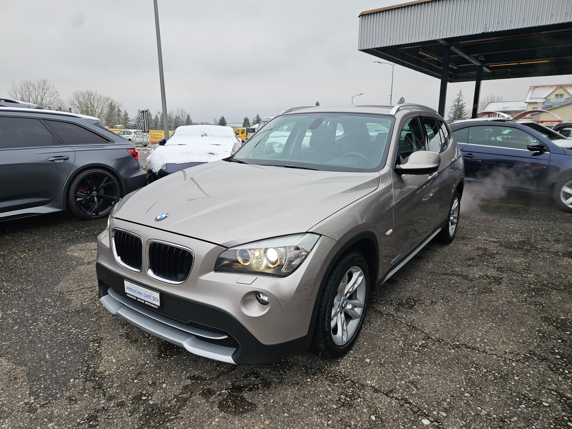BMW X1 xDrive 20i Steptronic-image-3