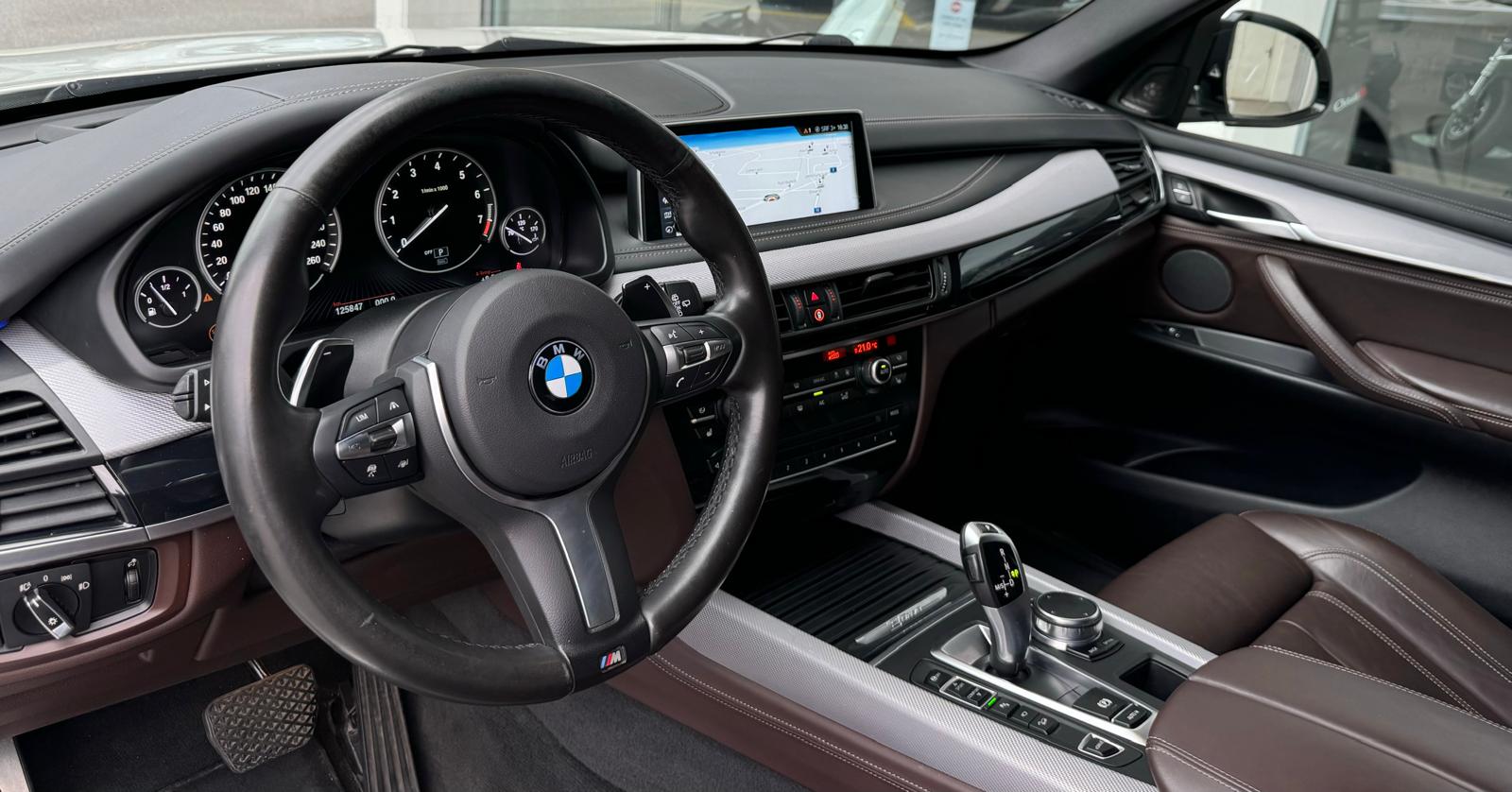 BMW X5 xDrive 40e iPerformance M Sport Steptronic-image-6