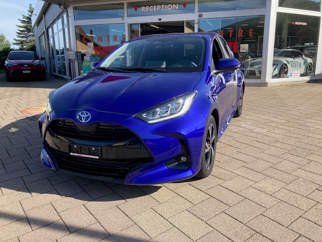 TOYOTA Yaris 1.5 Trend e-CVT-image-1
