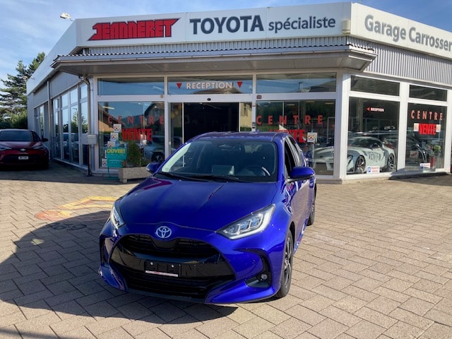 TOYOTA Yaris 1.5 Trend e-CVT-image-0