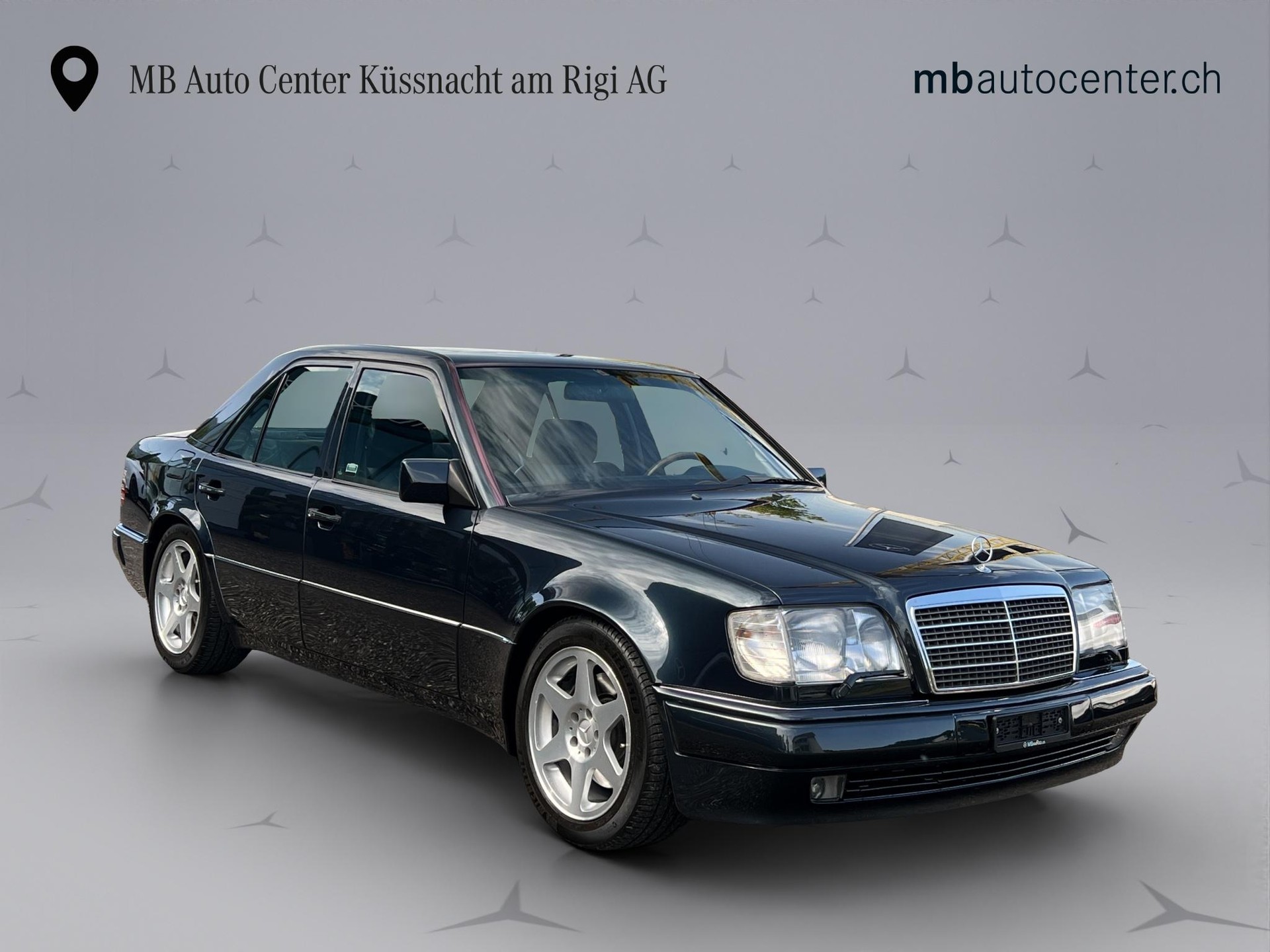 MERCEDES-BENZ E-Klasse W124 E 500-showroom-element-2