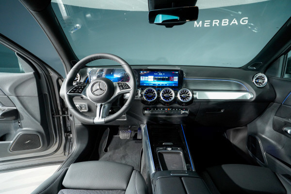 MERCEDES-BENZ GLB 200 d Progress 4MATIC-image-7