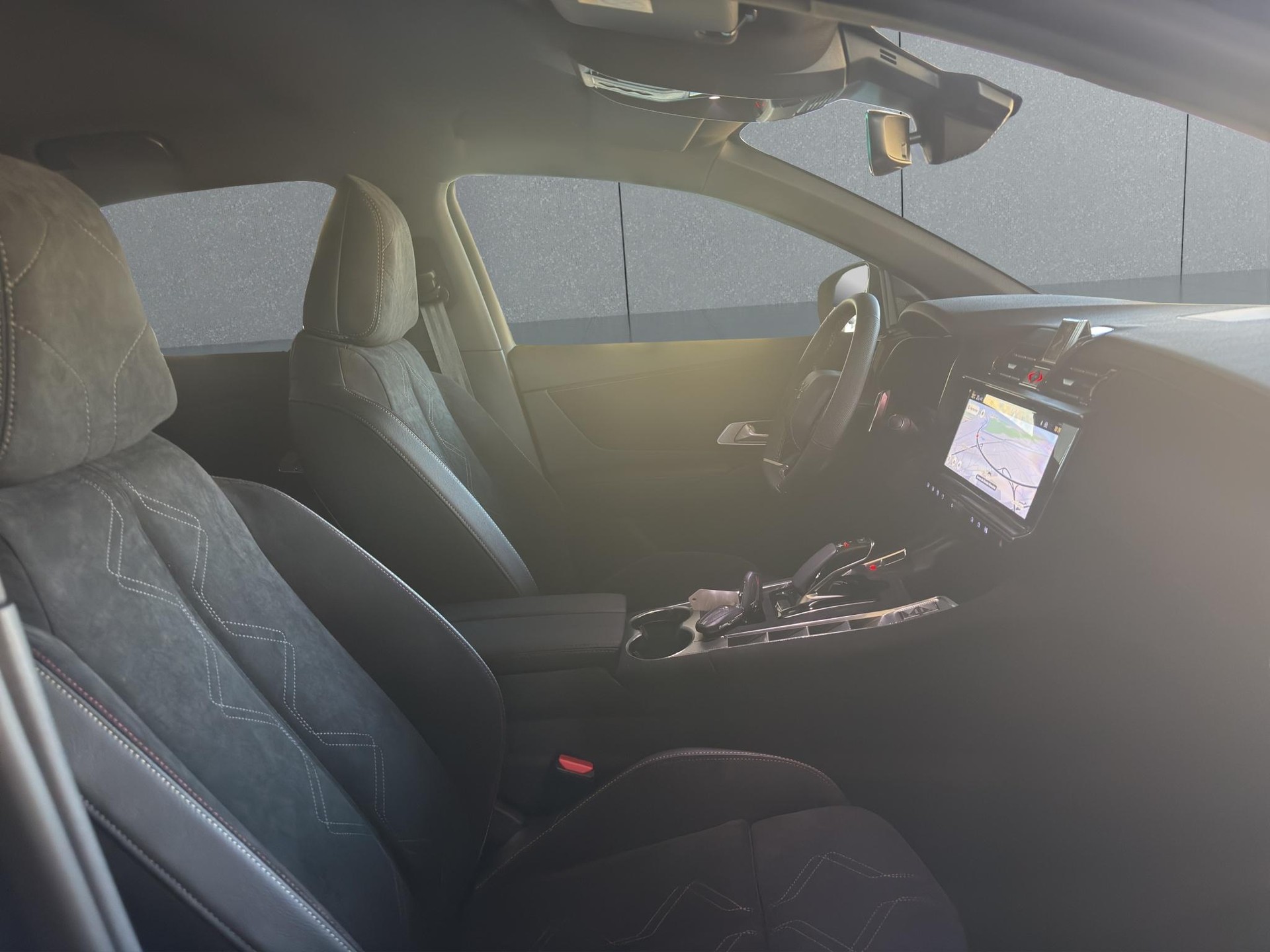 DS AUTOMOBILES 7 1.6 E-Tense Pallas-image-25