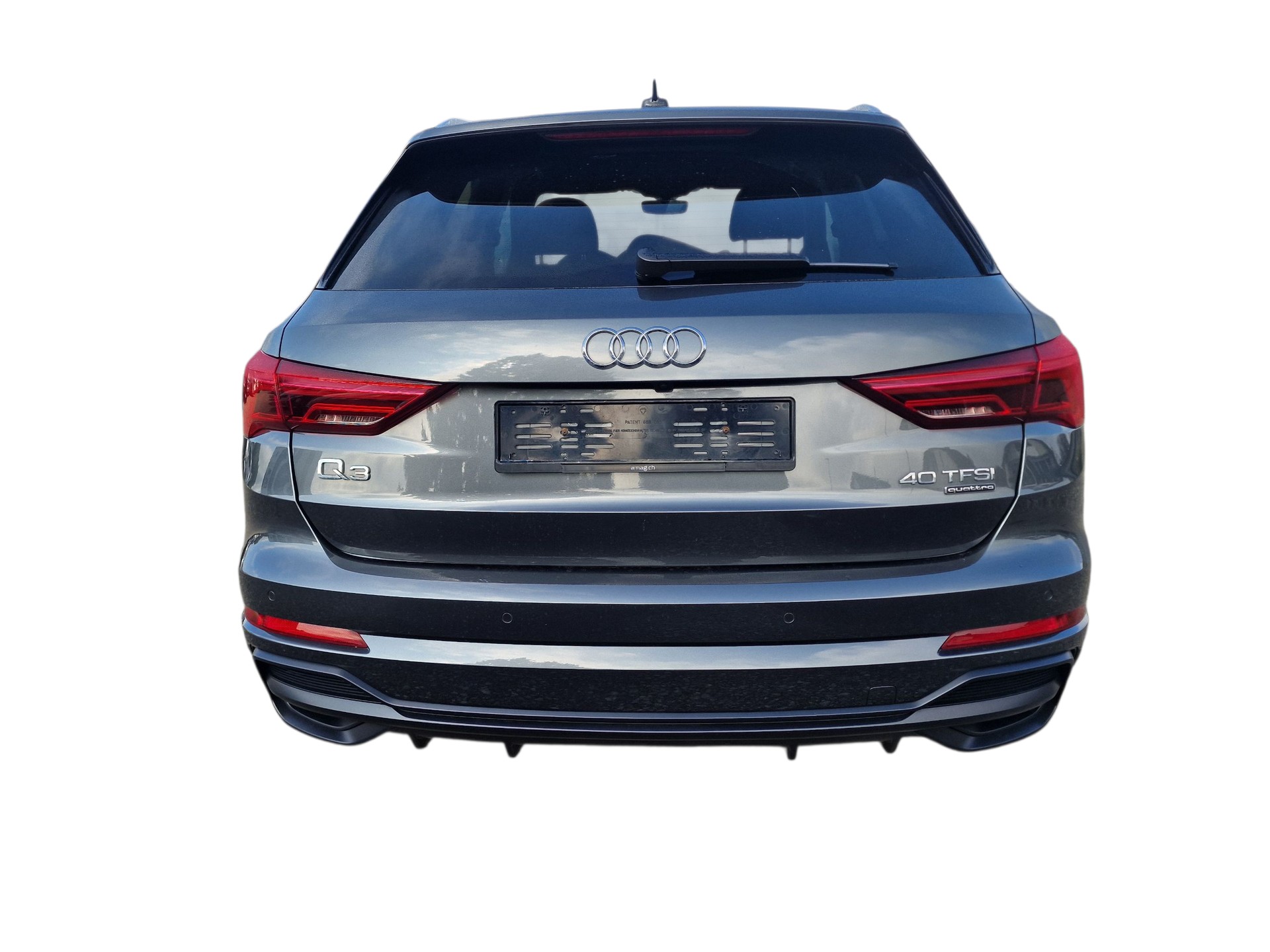 AUDI Q3 40 TFSI S line quattro S-tronic 8x Alu AHK-image-6