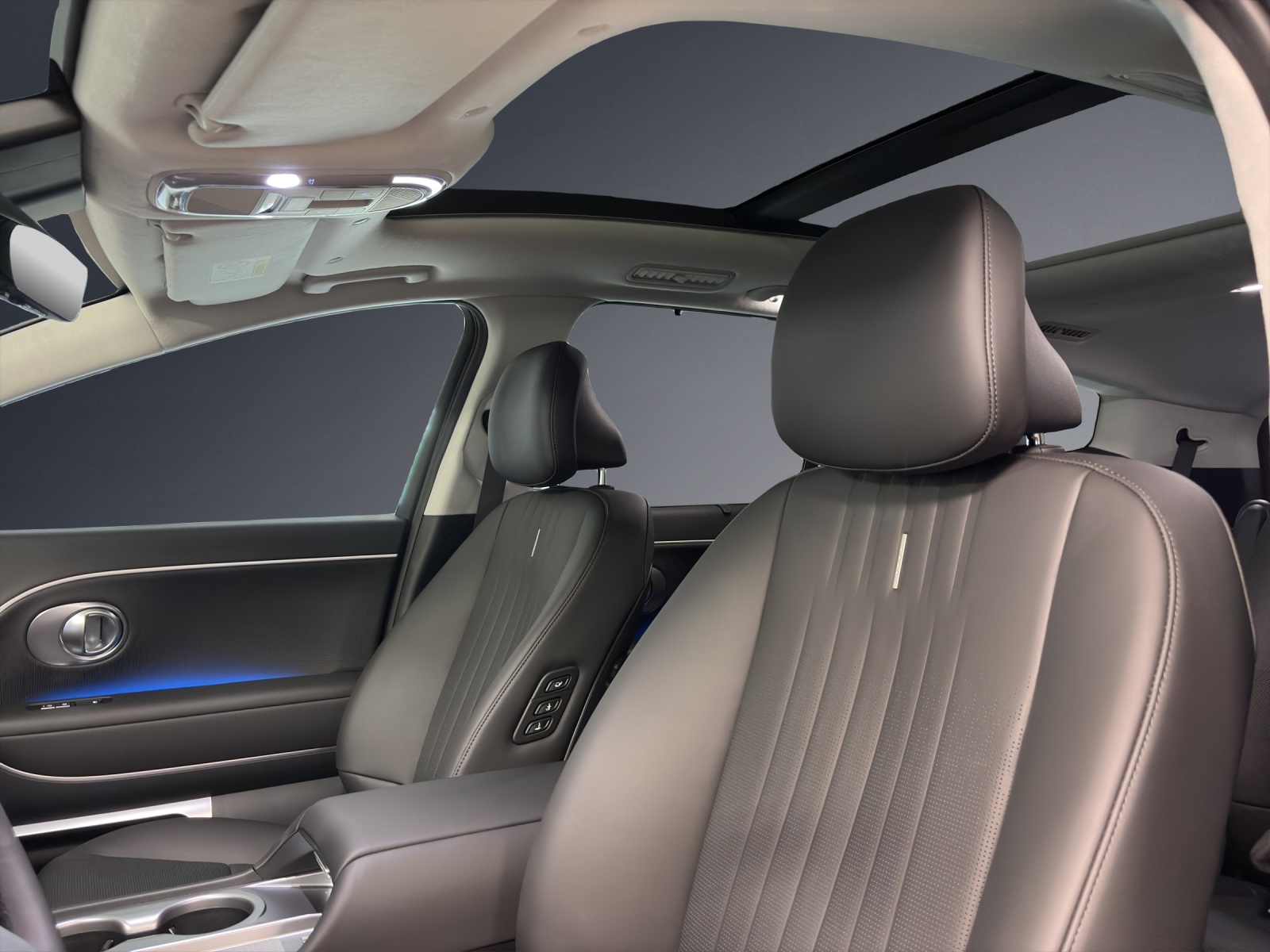 HYUNDAI Ioniq 9 110kWh Vertex Caligraphy 4WD-image-9