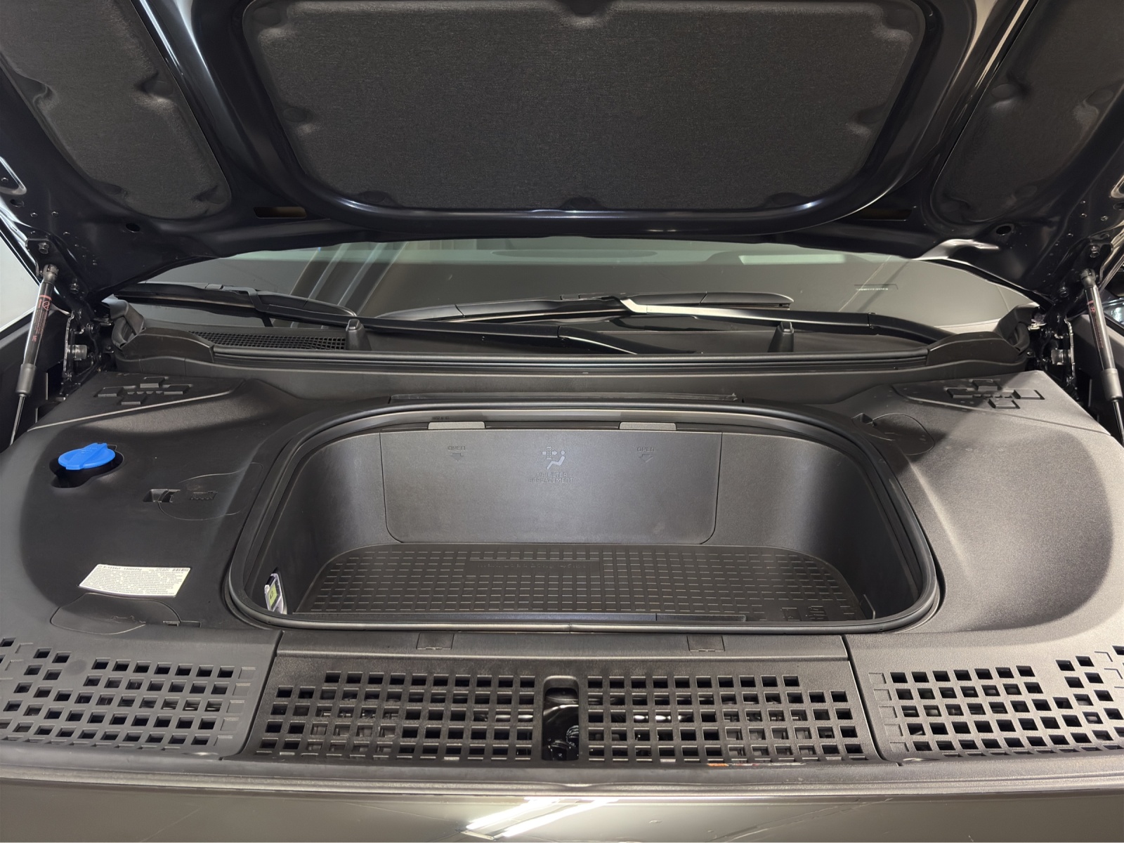 HYUNDAI Ioniq 9 110kWh Vertex Caligraphy 4WD-image-27