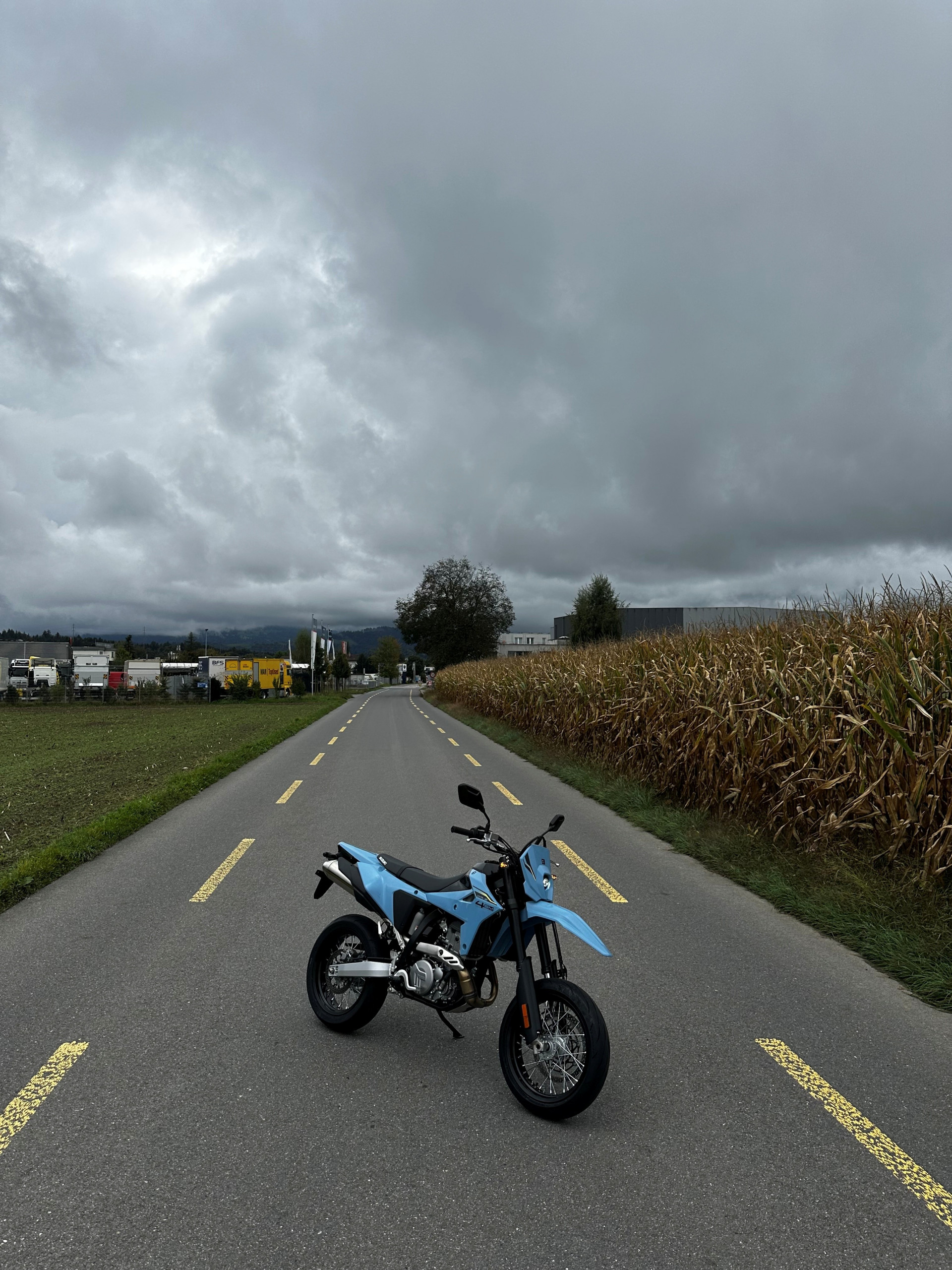 SUZUKI DR-Z 400 SM-showroom-element-1