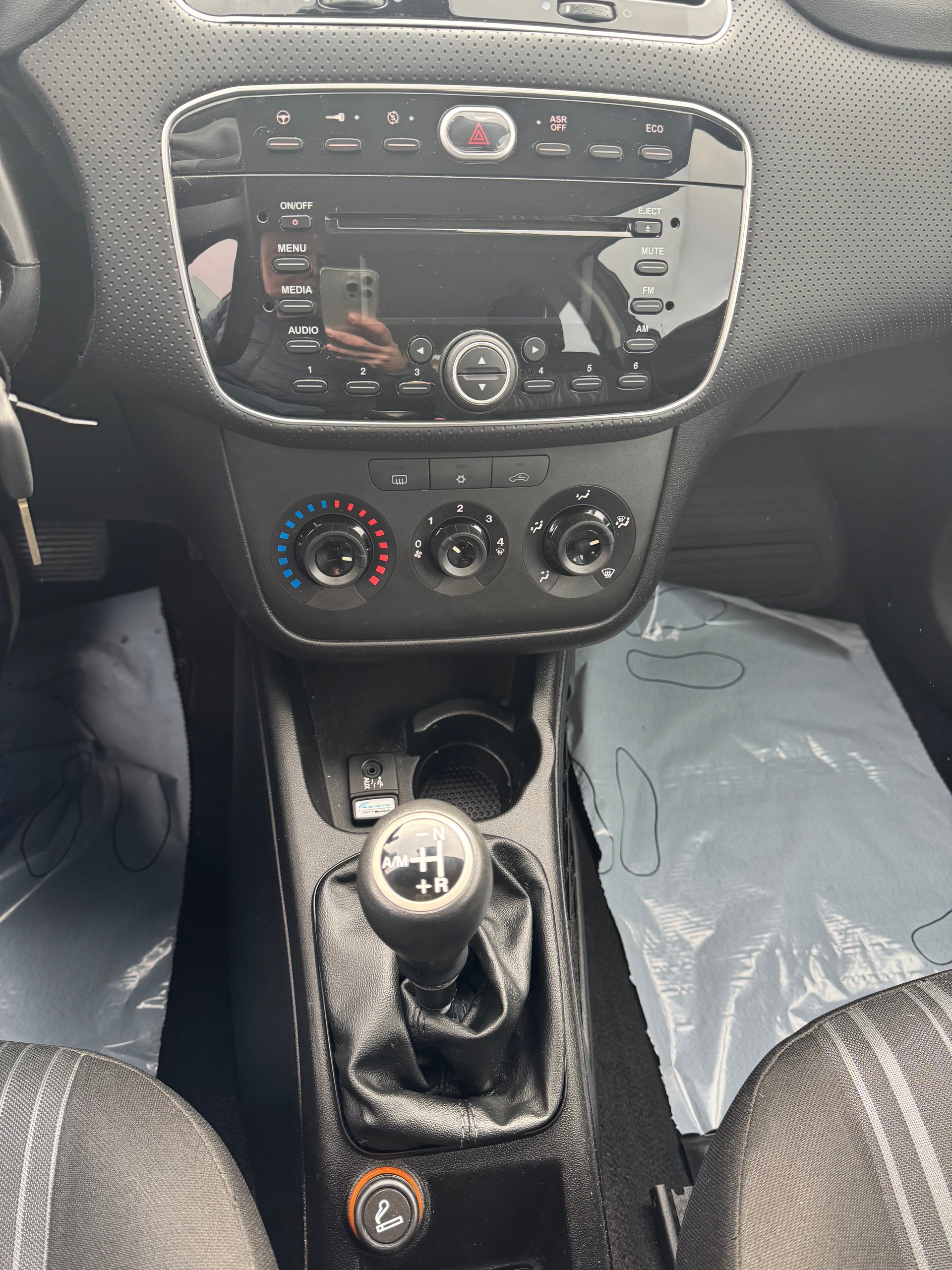 FIAT Punto Evo 1.4 Dynamic Dualogic Automat-image-7