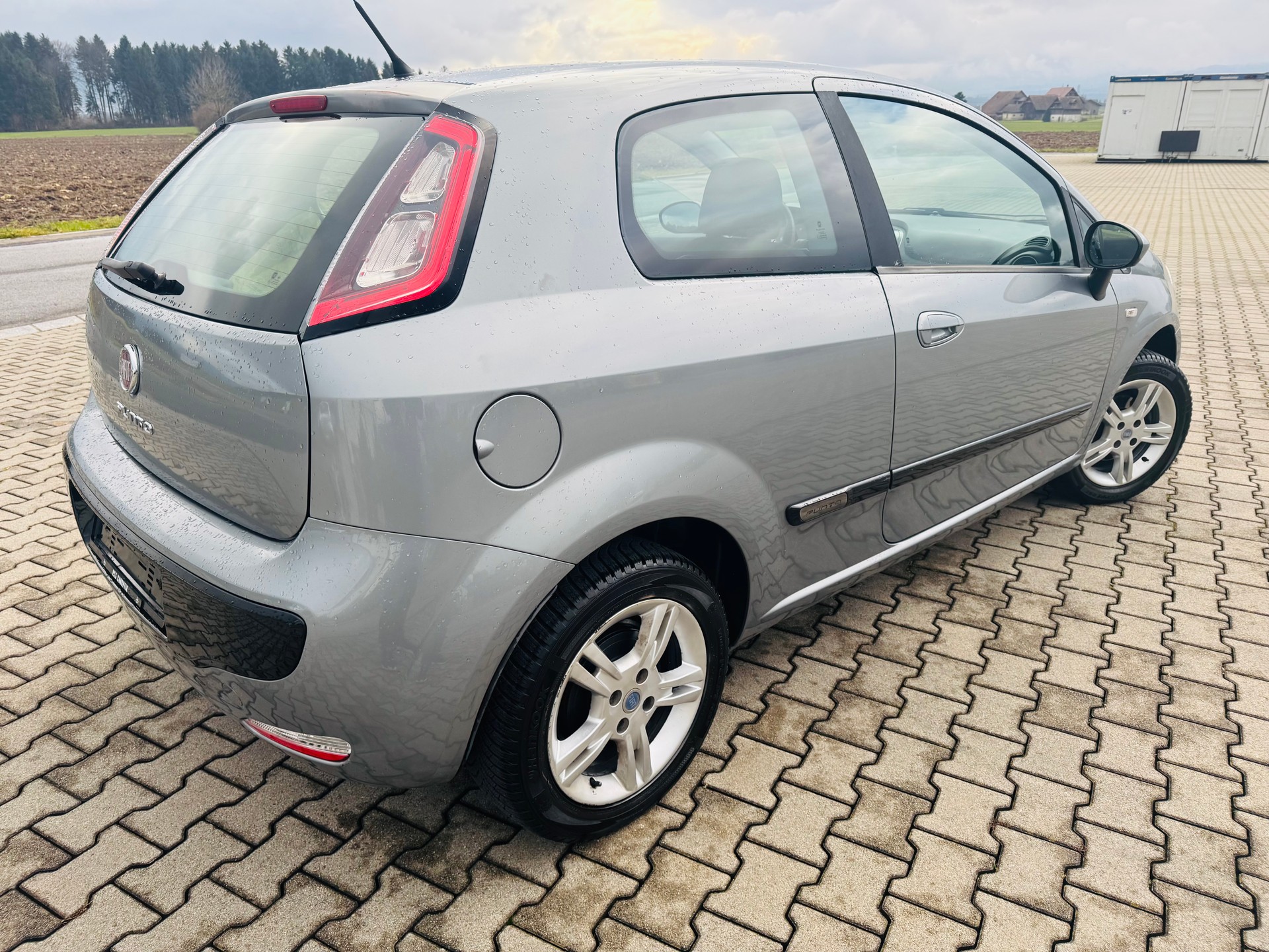 FIAT Punto Evo 1.4 Dynamic Dualogic Automat-image-3