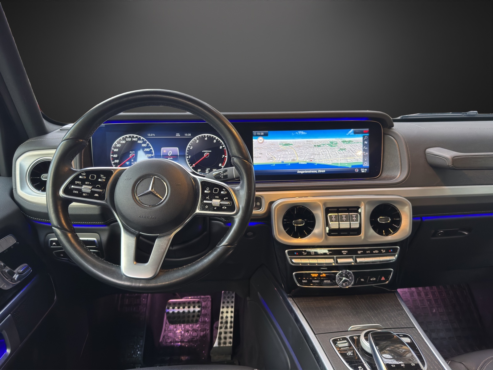 MERCEDES-BENZ G 500 9G-Tronic-image-11