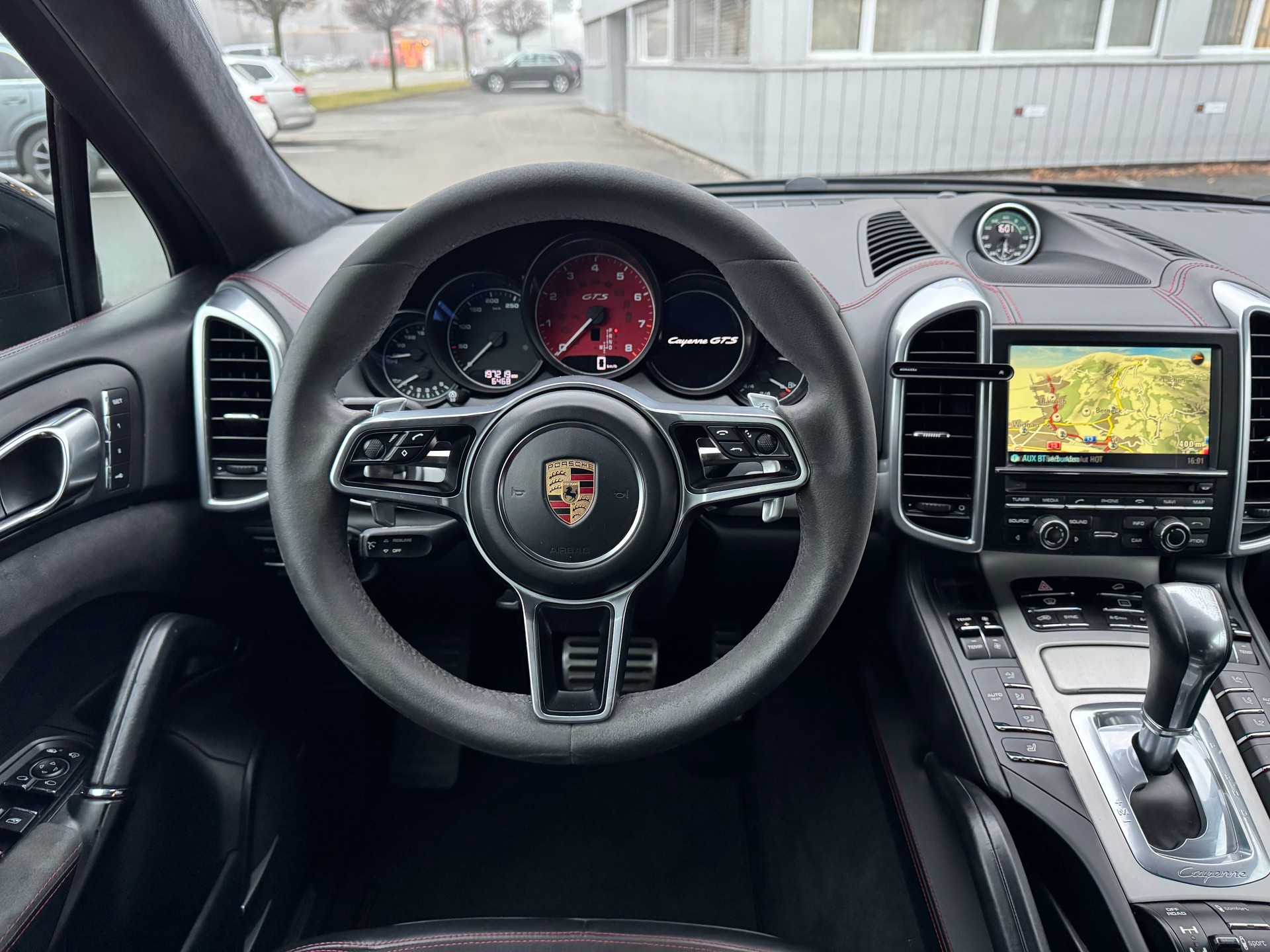 PORSCHE Cayenne GTS-image-10