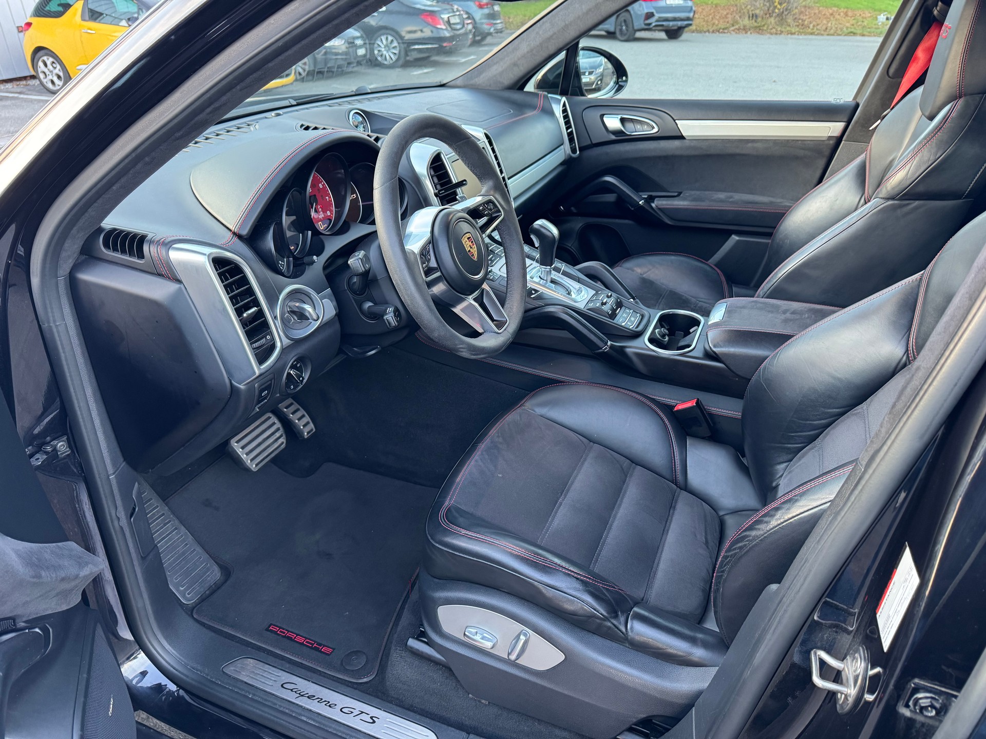 PORSCHE Cayenne GTS-image-6