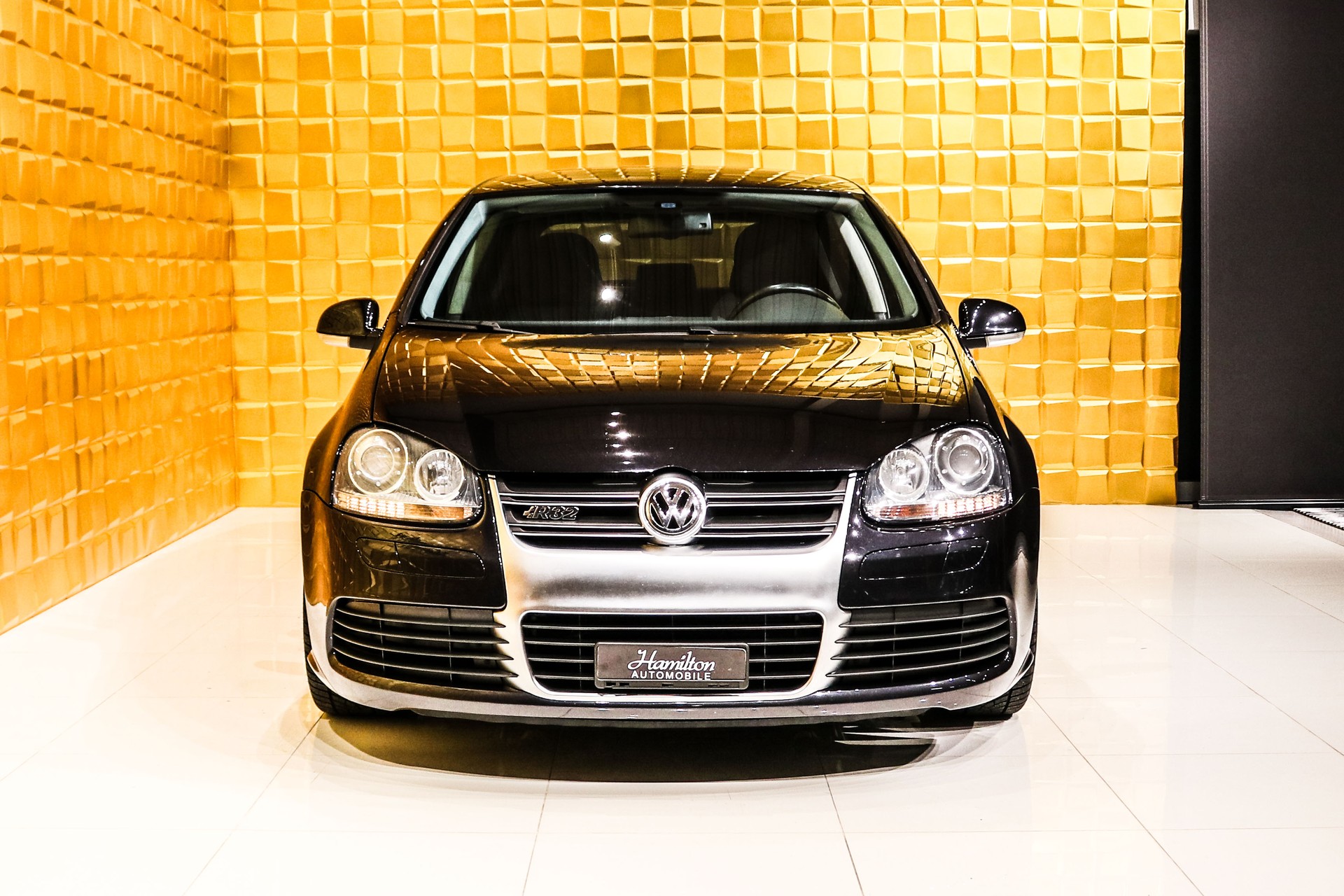 VW Golf R32 4Motion M/T-image-2