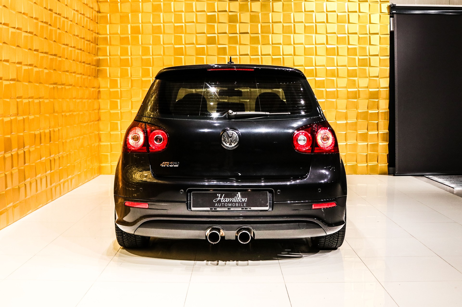 VW Golf R32 4Motion M/T-image-6