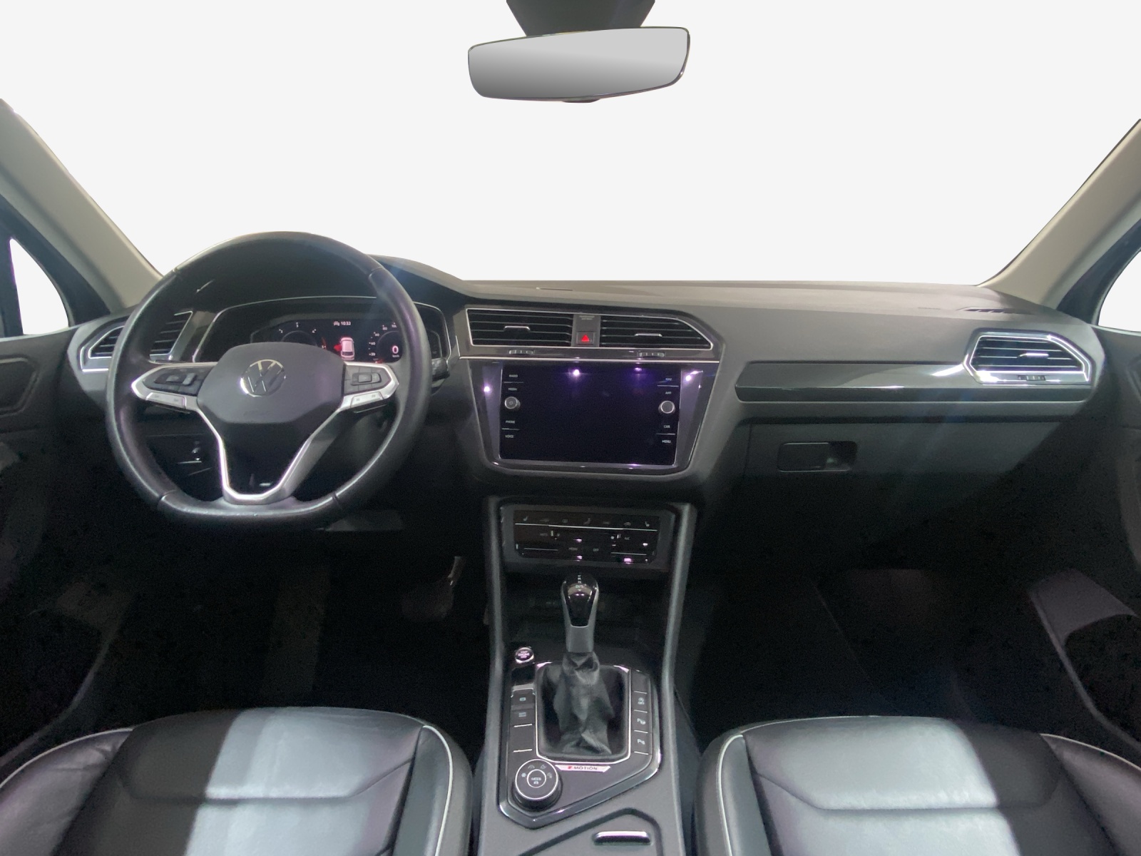 VW Tiguan 2.0 TDI SCR Elegance 4Motion DSG-image-8