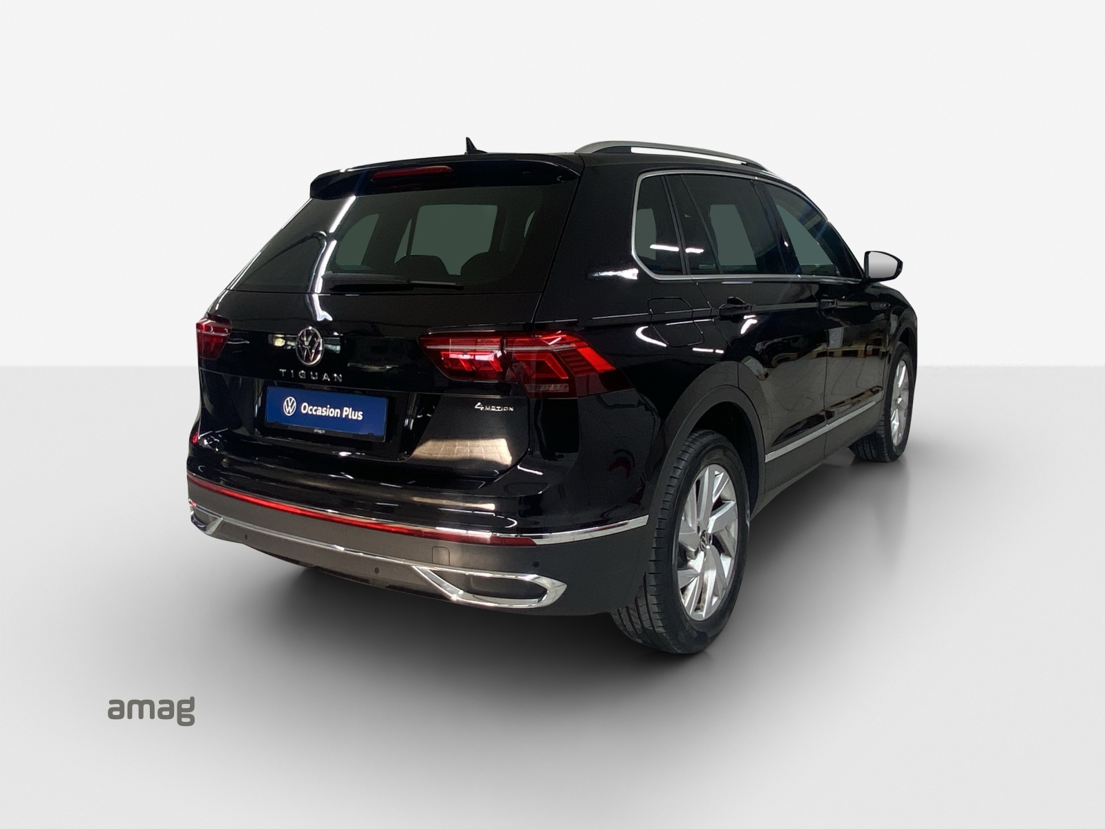 VW Tiguan 2.0 TDI SCR Elegance 4Motion DSG-image-4