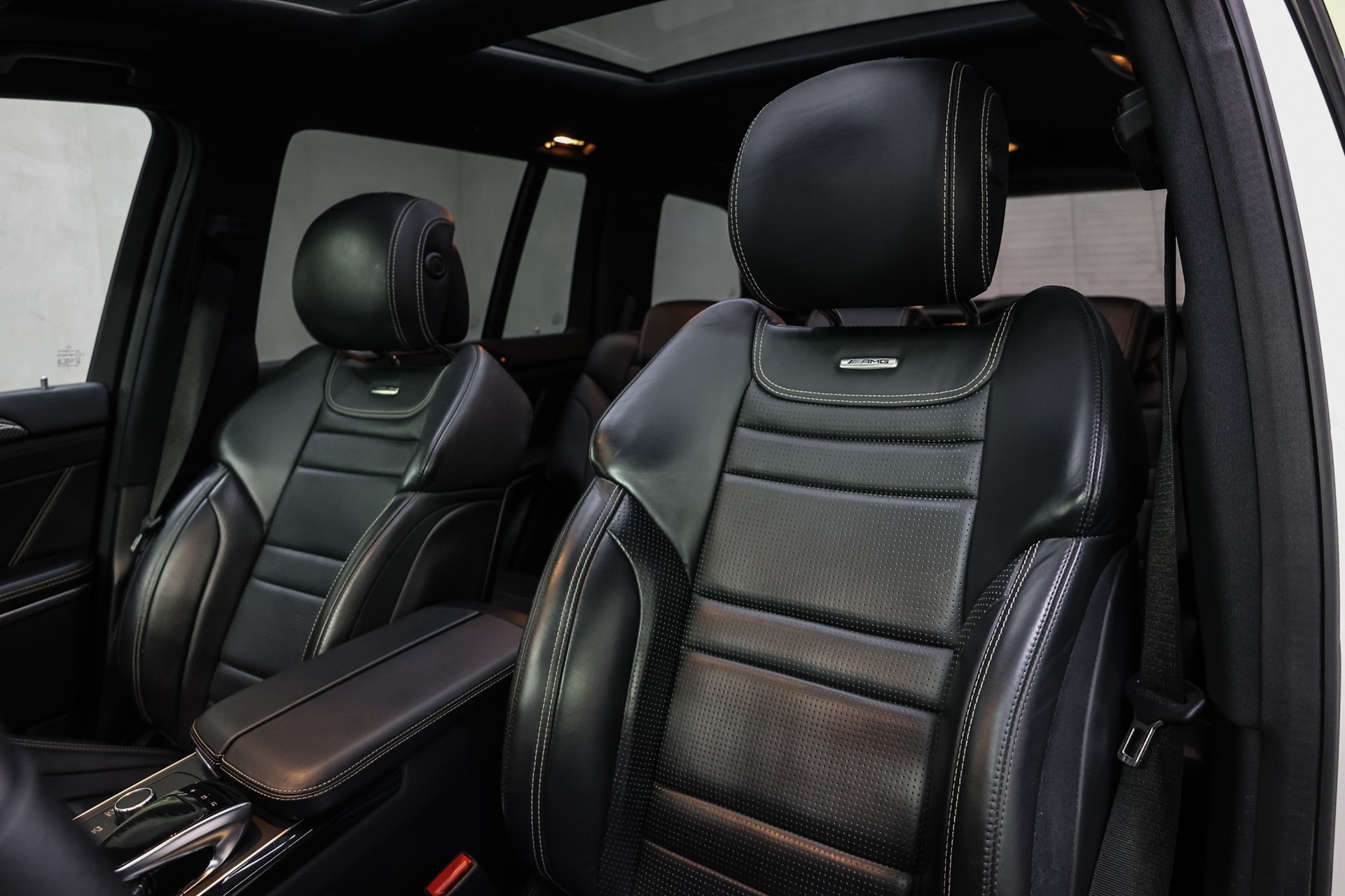 MERCEDES-BENZ GLS 63 V8 AMG 4matic-image-19