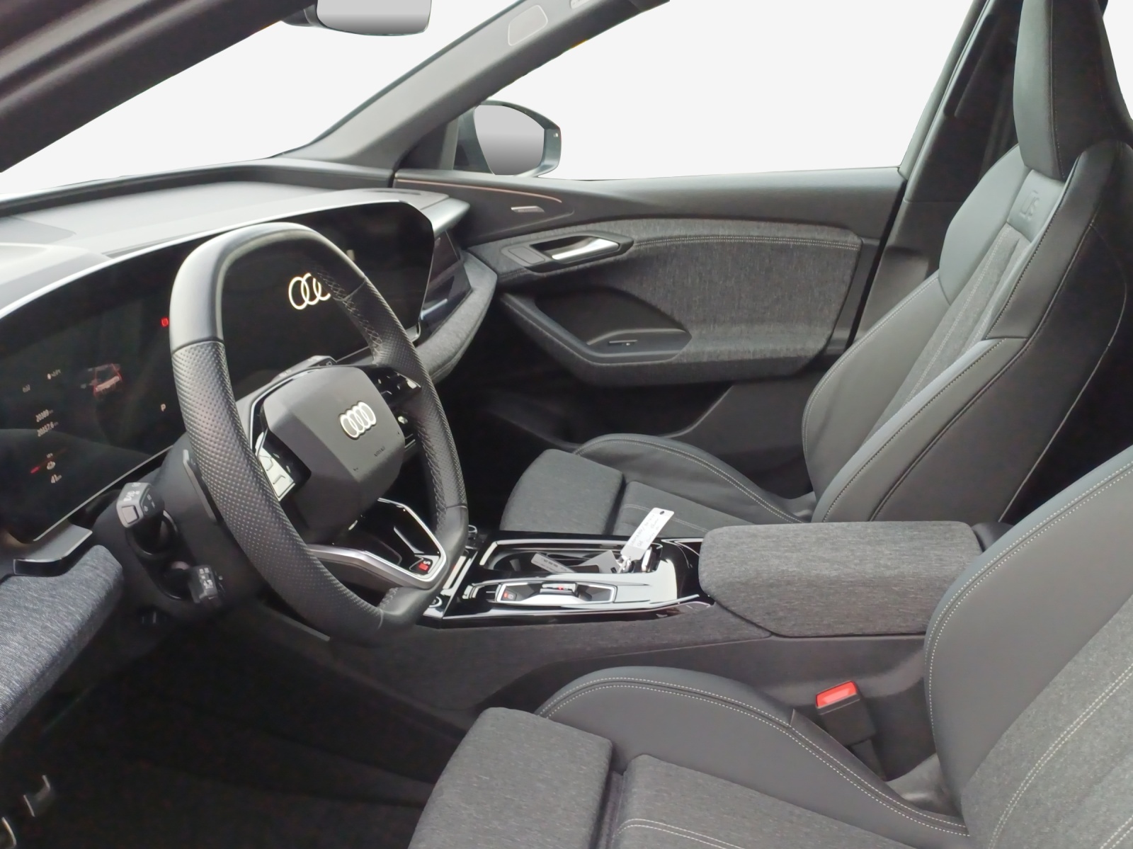 AUDI Q6 e-tron quattro-image-8
