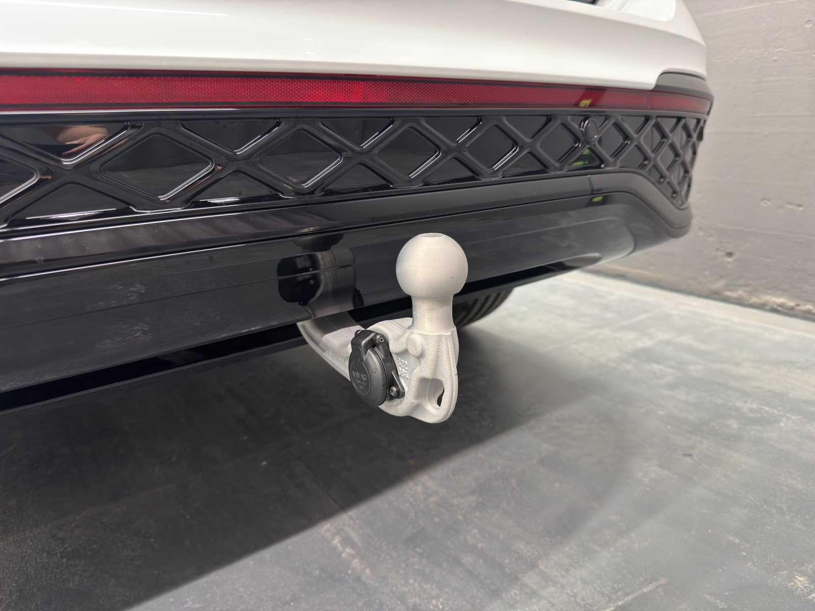 VW Tiguan 2.0 TSI R-Line United DSG 4motion-image-13