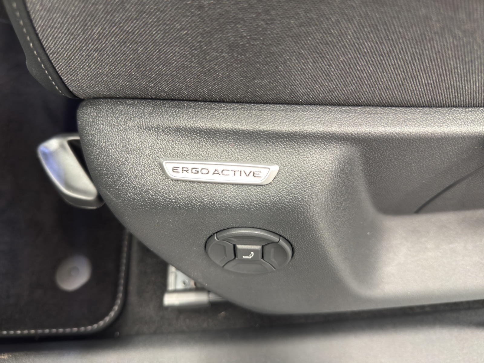 VW Tiguan 2.0 TSI R-Line United DSG 4motion-image-15