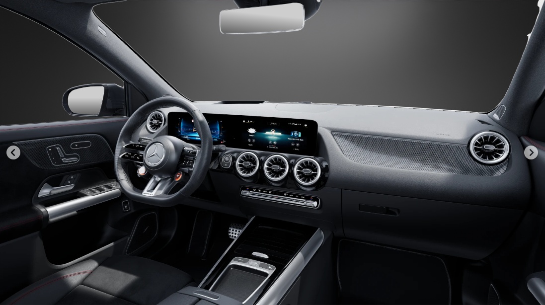 MERCEDES-BENZ GLA AMG 35 4Matic 8G-DCT-image-5