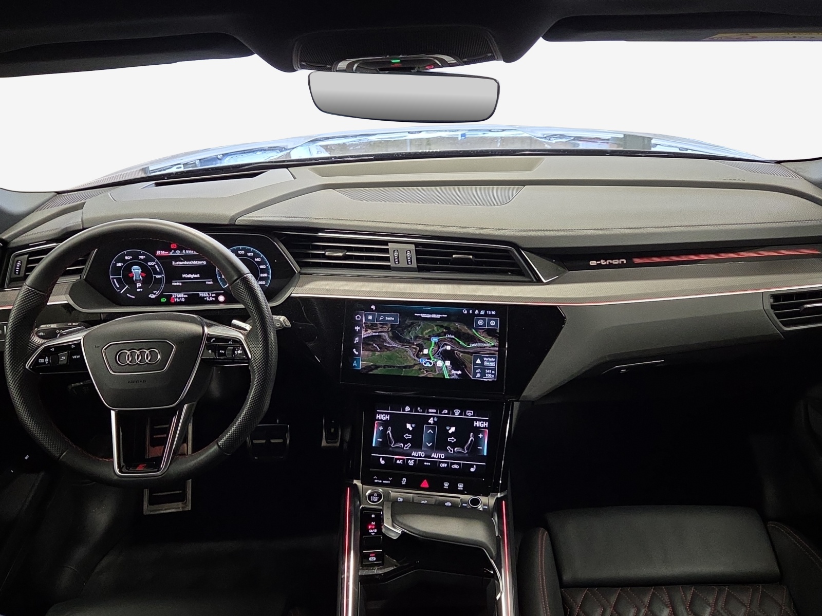 AUDI Q8 55 e-tron Black Edition quattro-image-9
