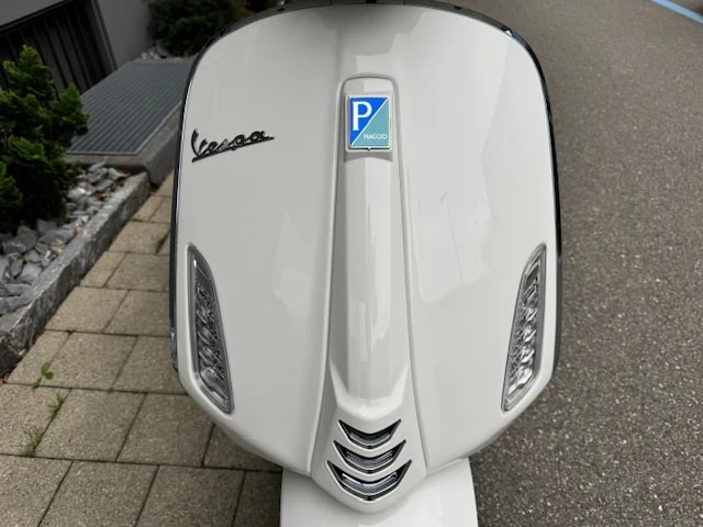 PIAGGIO Vespa 125 Primavera ABS E5+-showroom-element-3