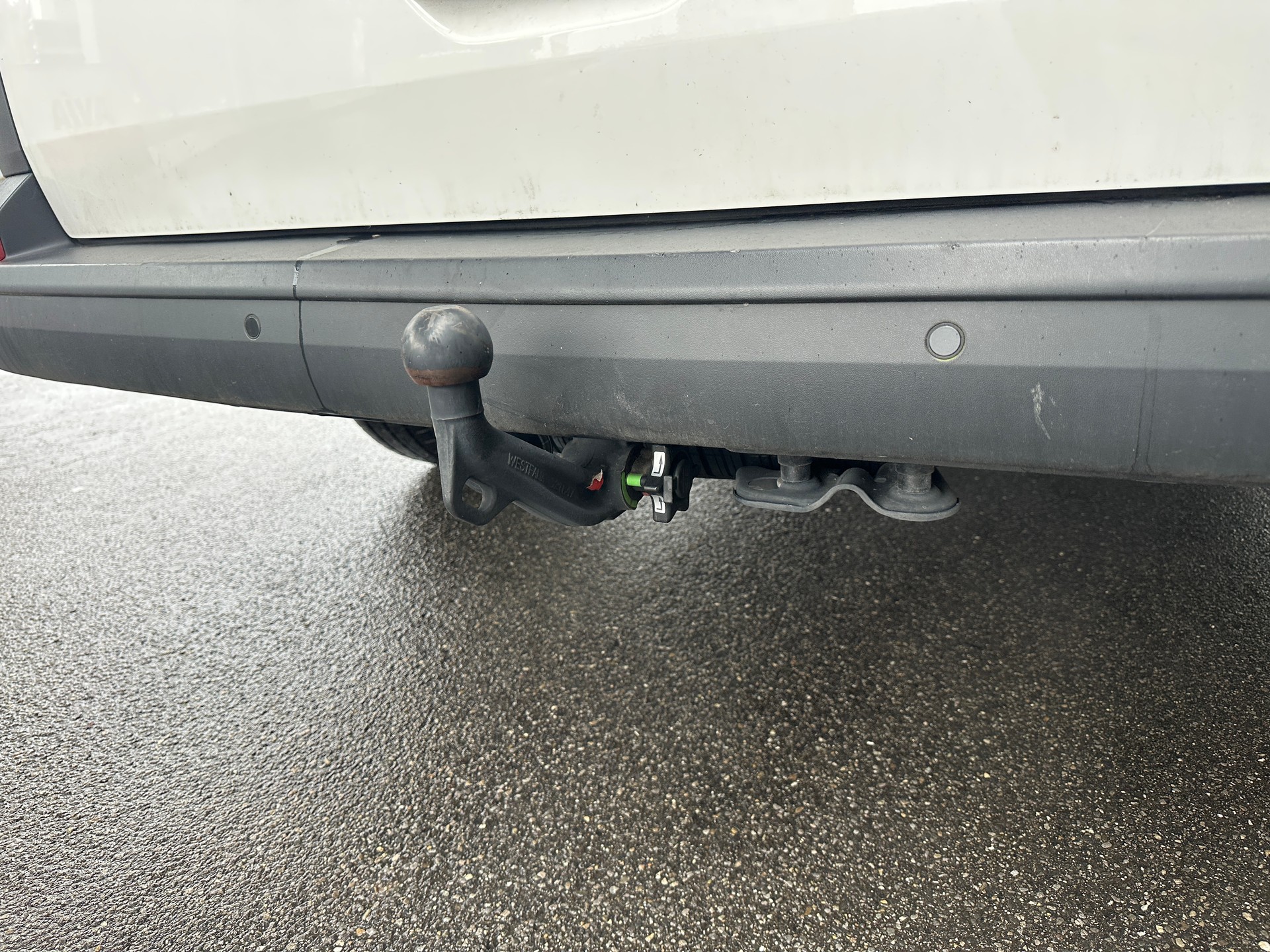 VW T6.1 2.0 TDI Entry Kasten AHK 2,5 T-image-9
