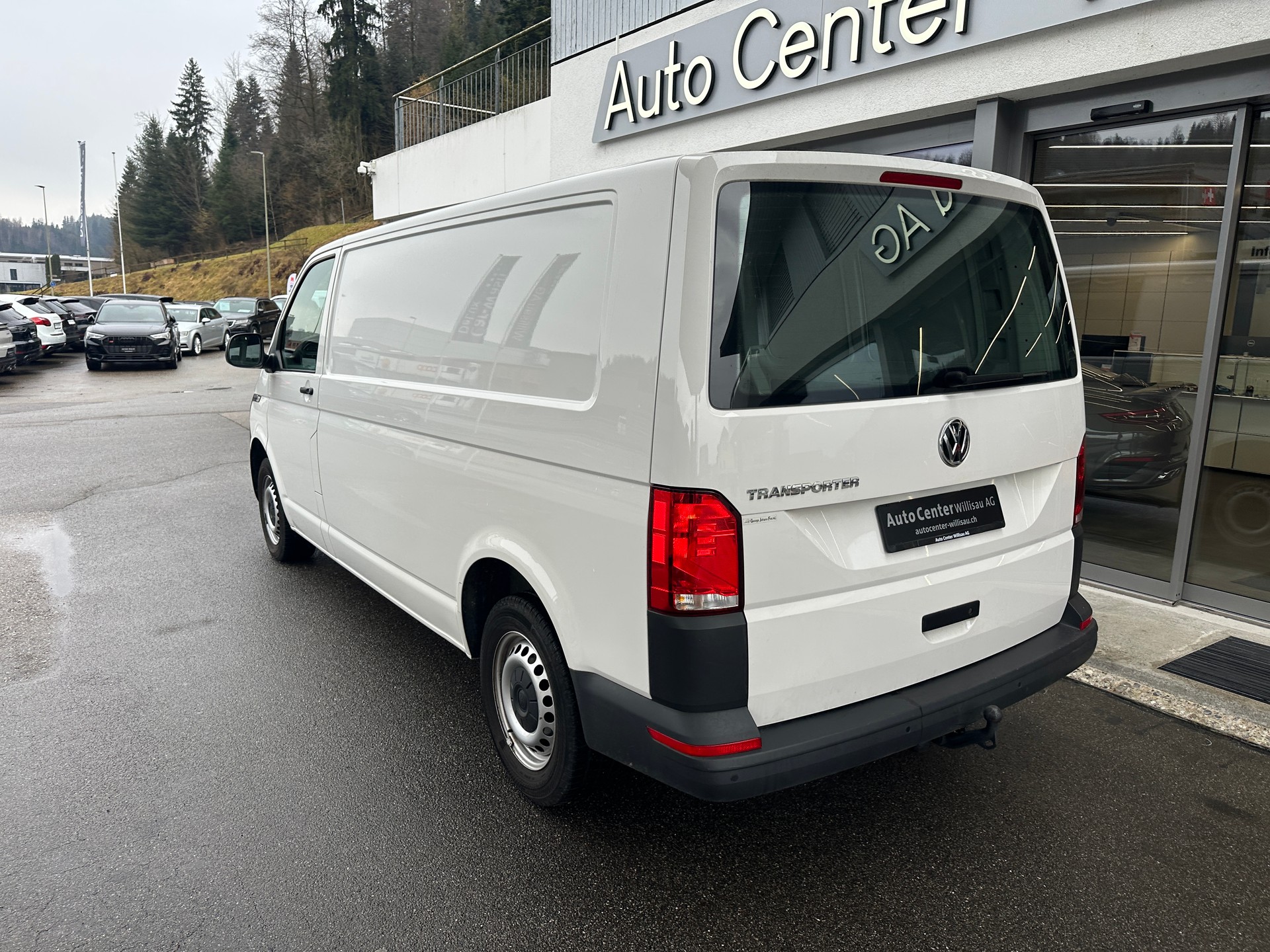 VW T6.1 2.0 TDI Entry Kasten AHK 2,5 T-image-10