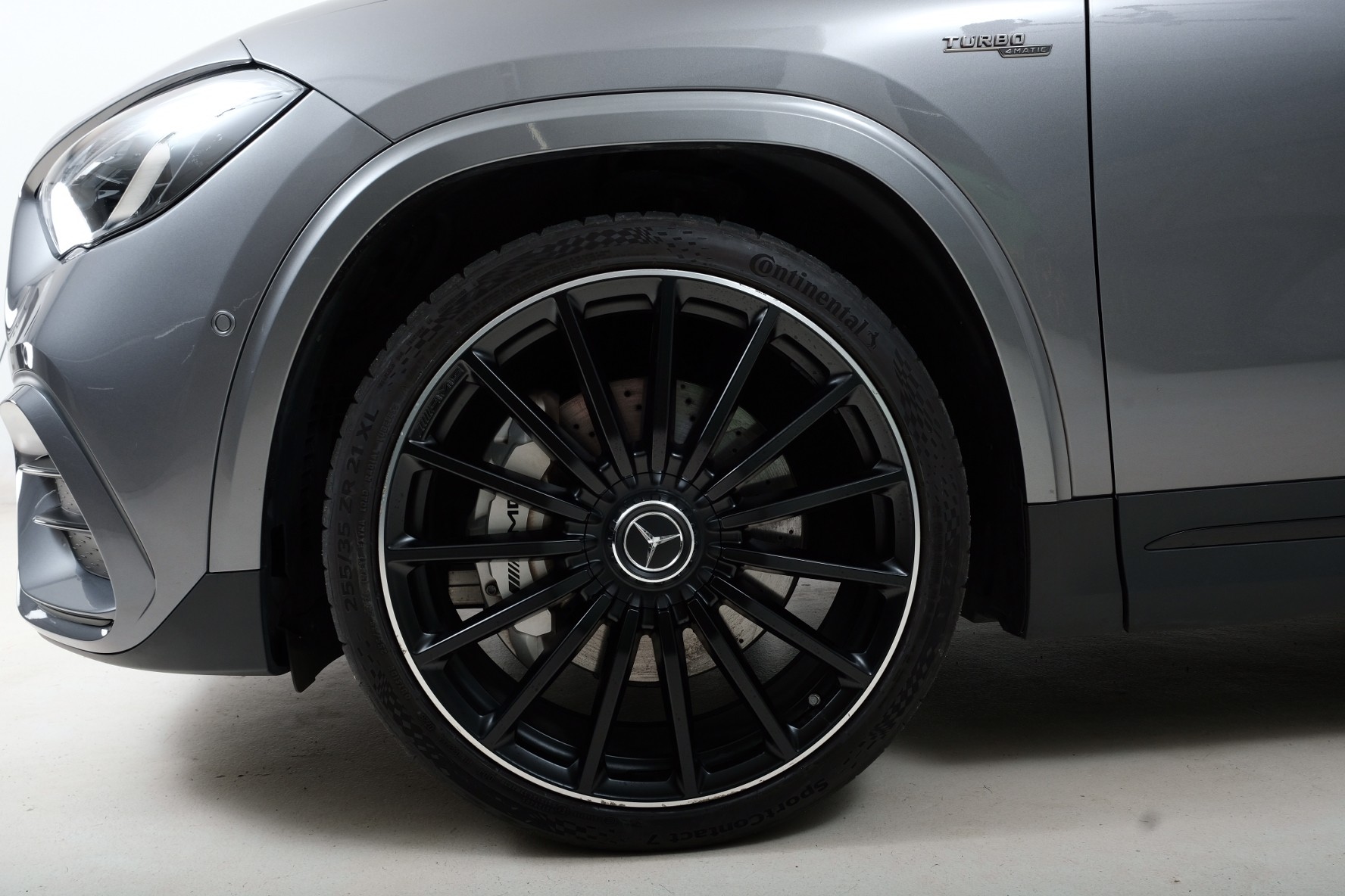 MERCEDES-BENZ GLA-Klasse H247 GLA 35 AMG 4ma-image-2