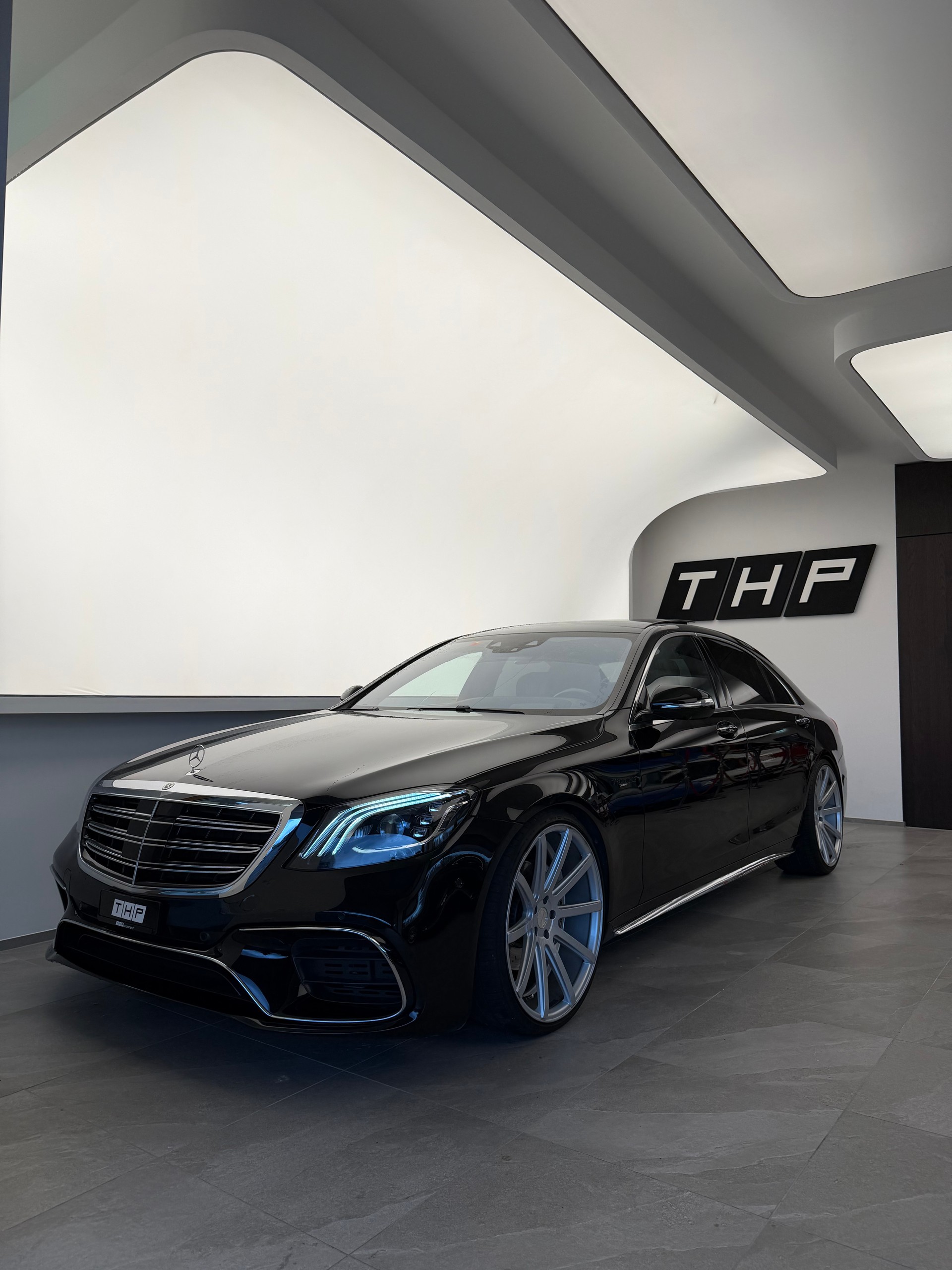 MERCEDES-BENZ S 350 d L 4Matic 9G-Tronic S63 AMG Umbau-image-2