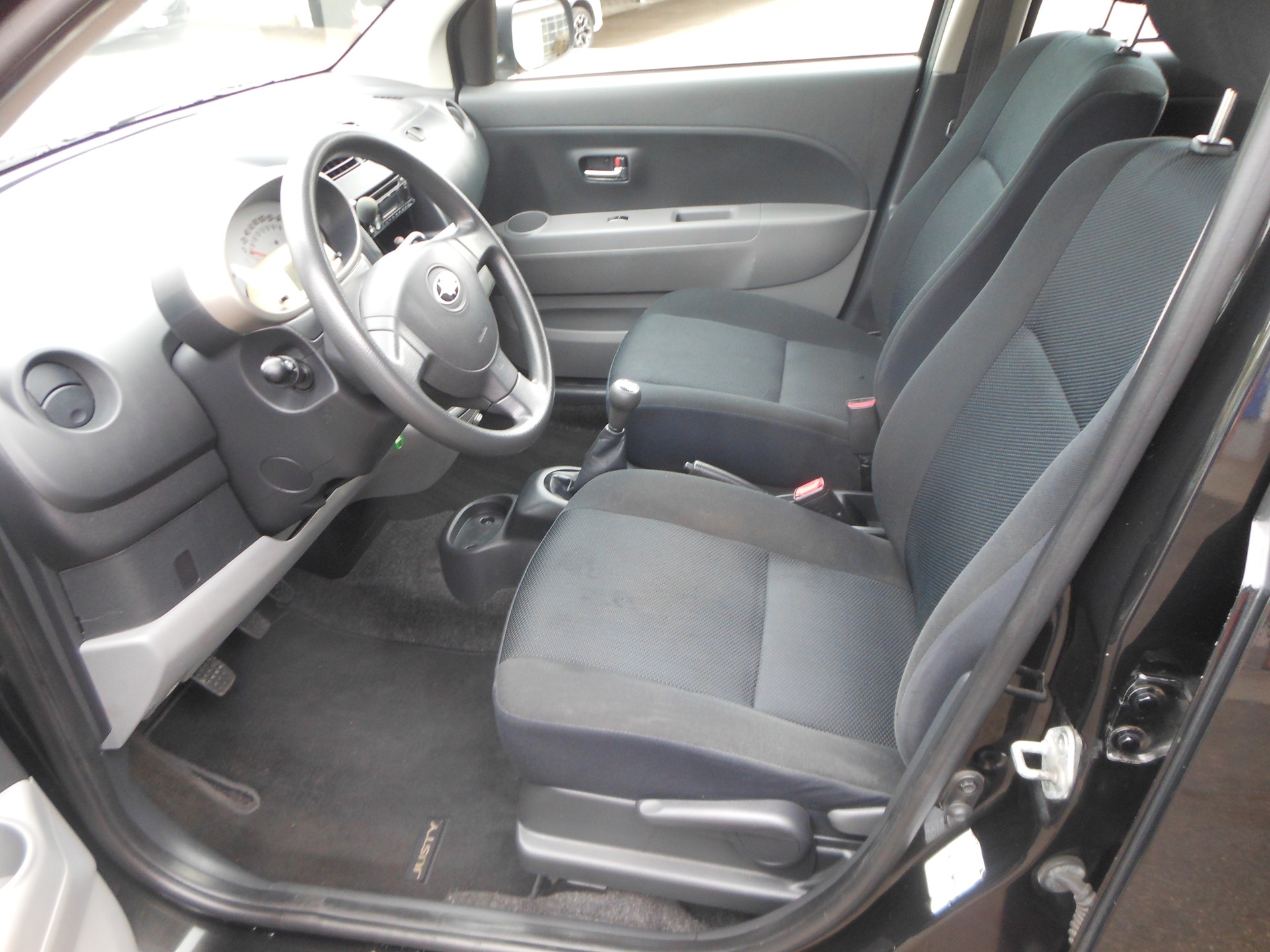 SUBARU Justy 1.3 AWD-image-4