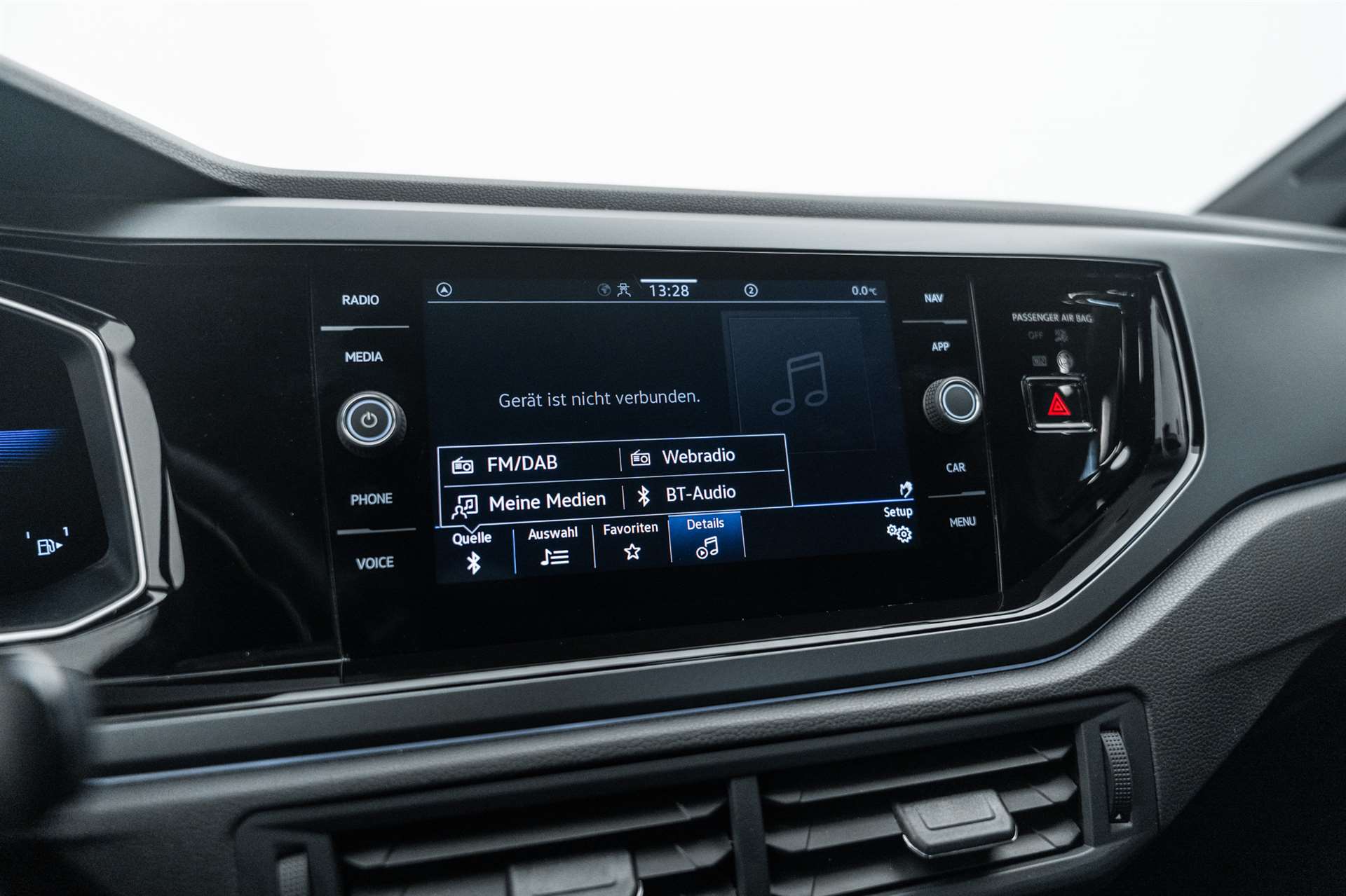 VW Polo 1.0 TSi R-Line DSG-Automat-image-18