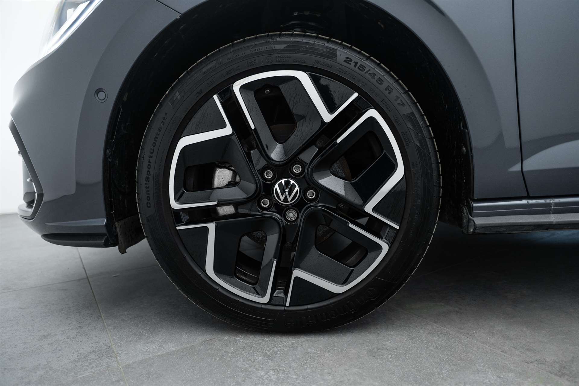 VW Polo 1.0 TSi R-Line DSG-Automat-image-5