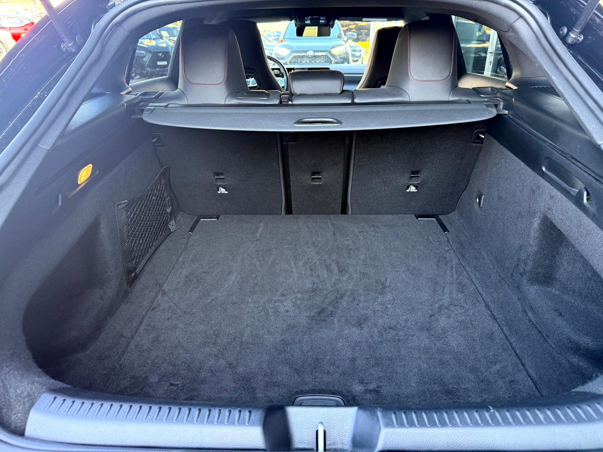 MERCEDES-BENZ CLA Shooting Brake 250 4Matic 7G-DCT AMG Line-image-29