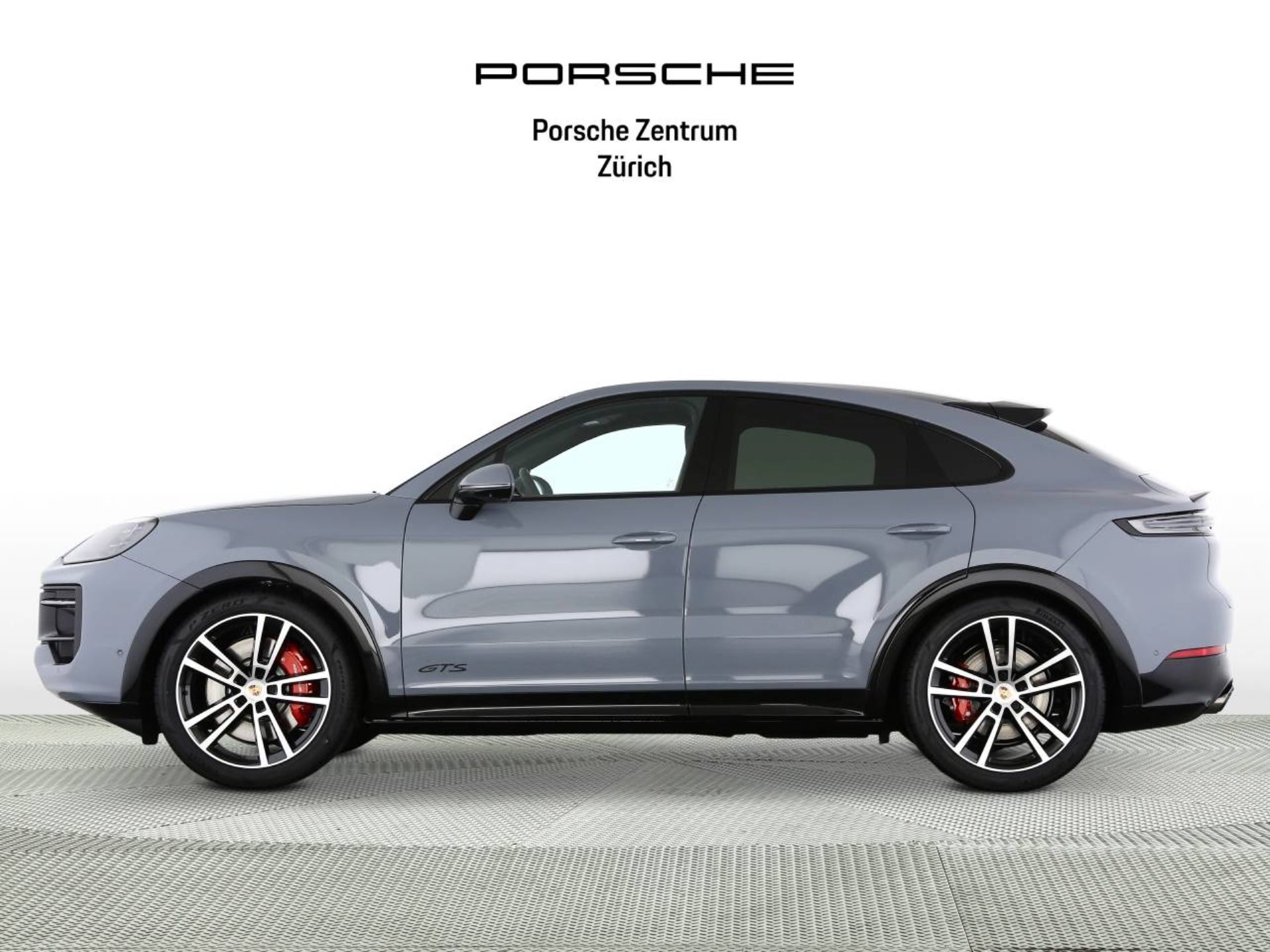 PORSCHE Cayenne GTS Coupé-image-1