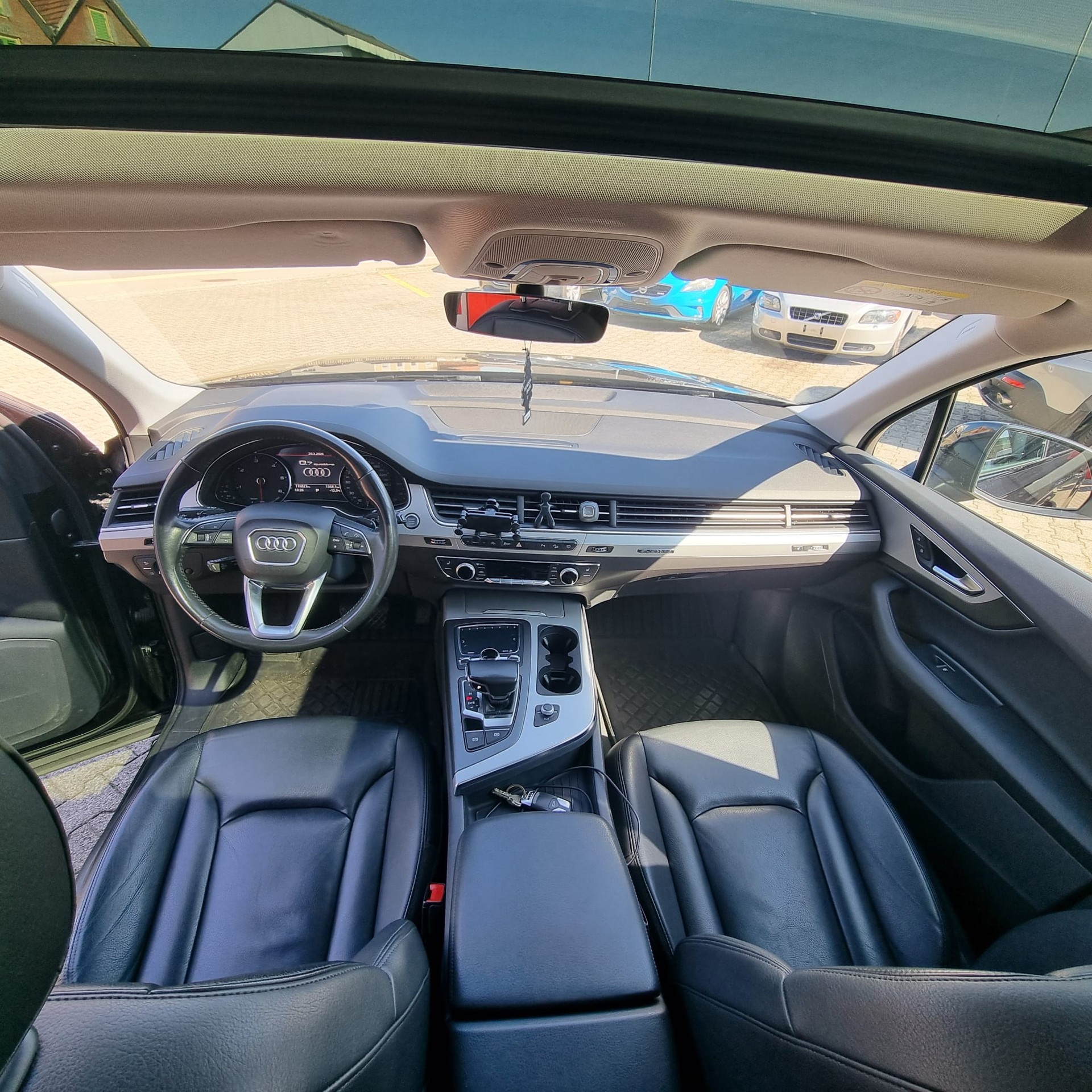 AUDI Q7 3.0 TDI quattro tiptronic-image-9