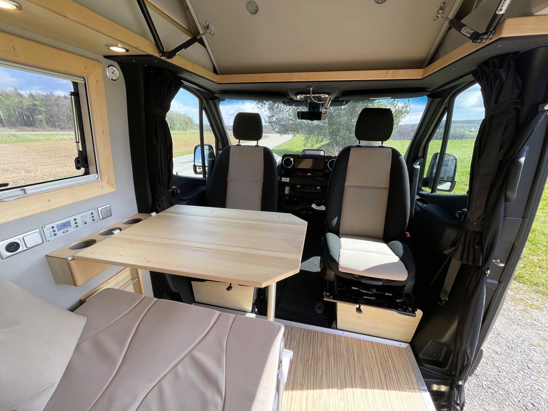 CS-REISEMOBILE Cosmo 4x4-image-12