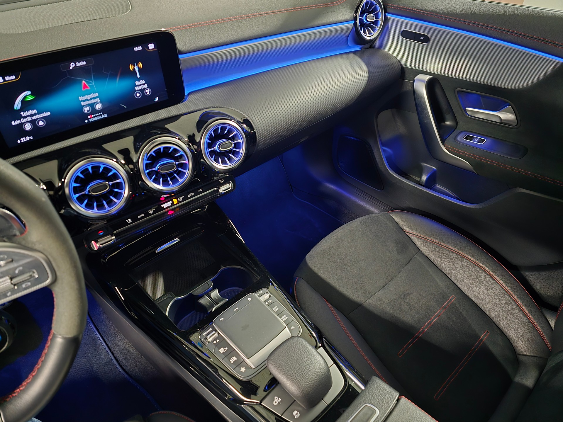 MERCEDES-BENZ CLA 45 S AMG 4Matic+ 8G-DCT-image-11