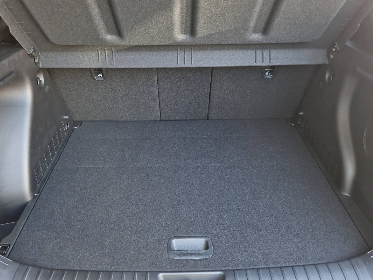 HYUNDAI Kona 1.6 GDi Hybrid N-Line MY25-image-14