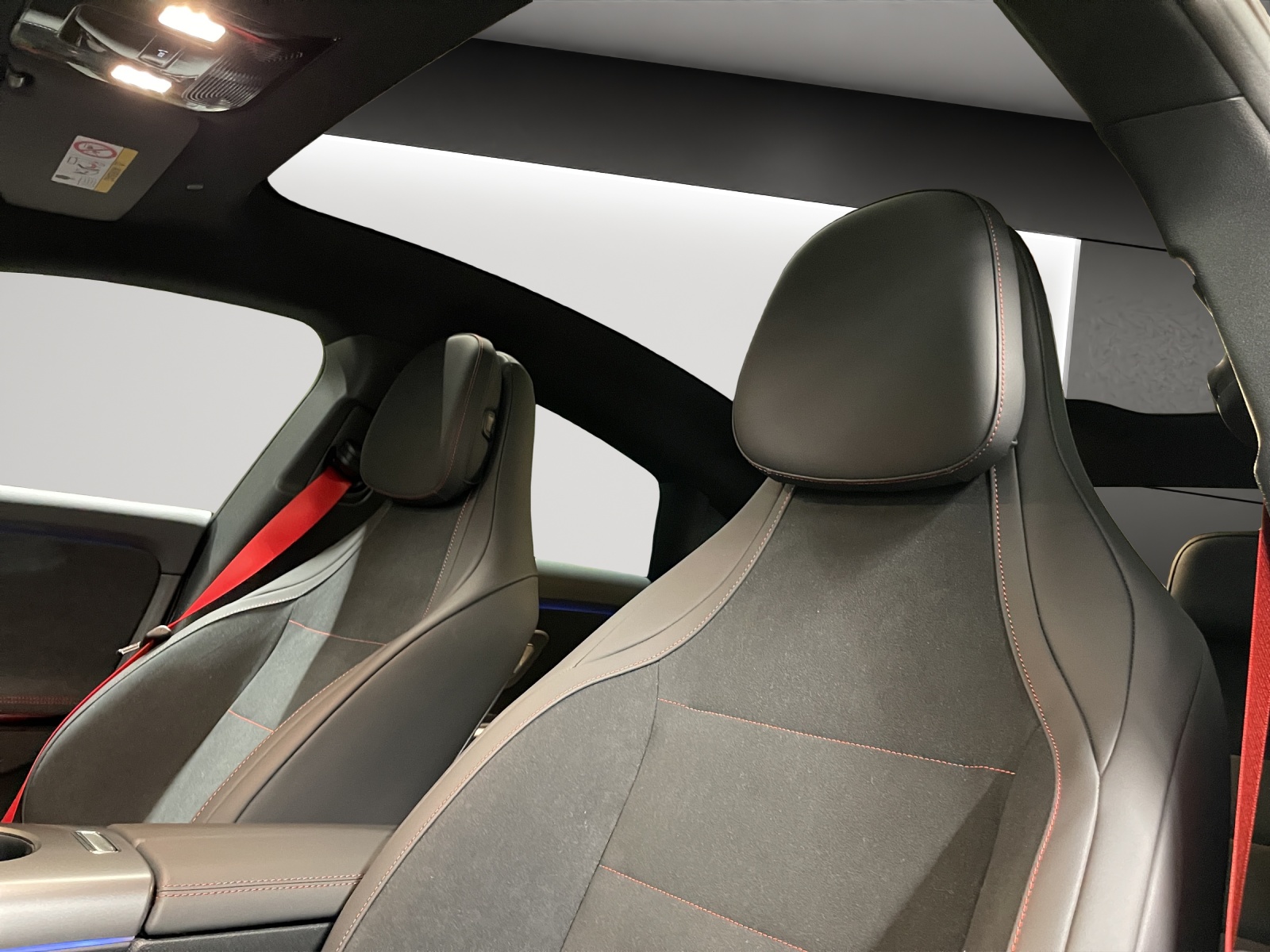 Image MERCEDES-BENZ CLA-350 CLA 350 4 Matic 85 kWh EQ