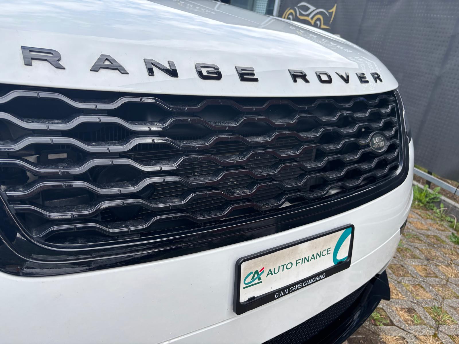 LAND ROVER Range Rover Velar R-Dynamic D 300 S Automatic-image-13