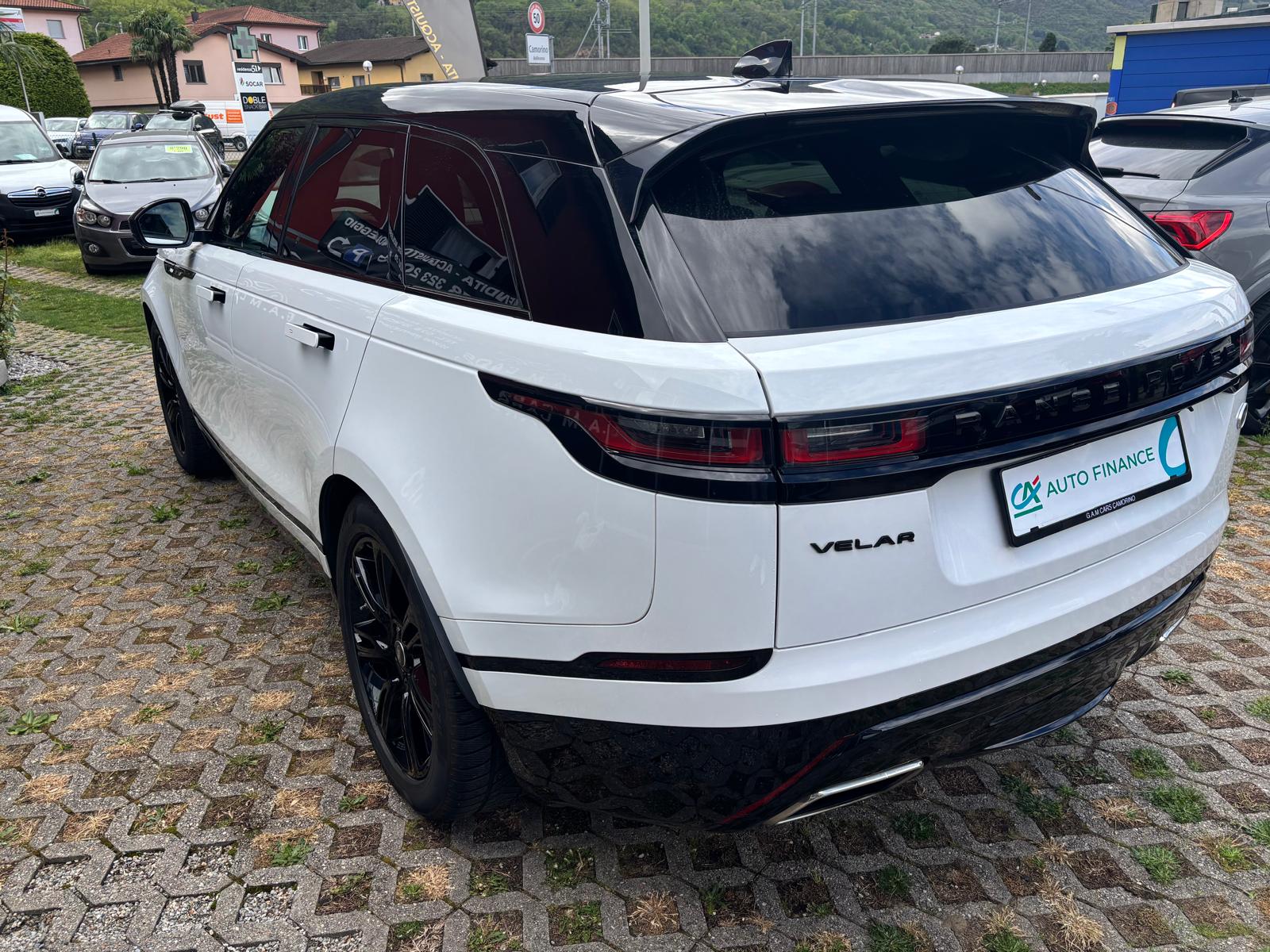 LAND ROVER Range Rover Velar R-Dynamic D 300 S Automatic-image-5