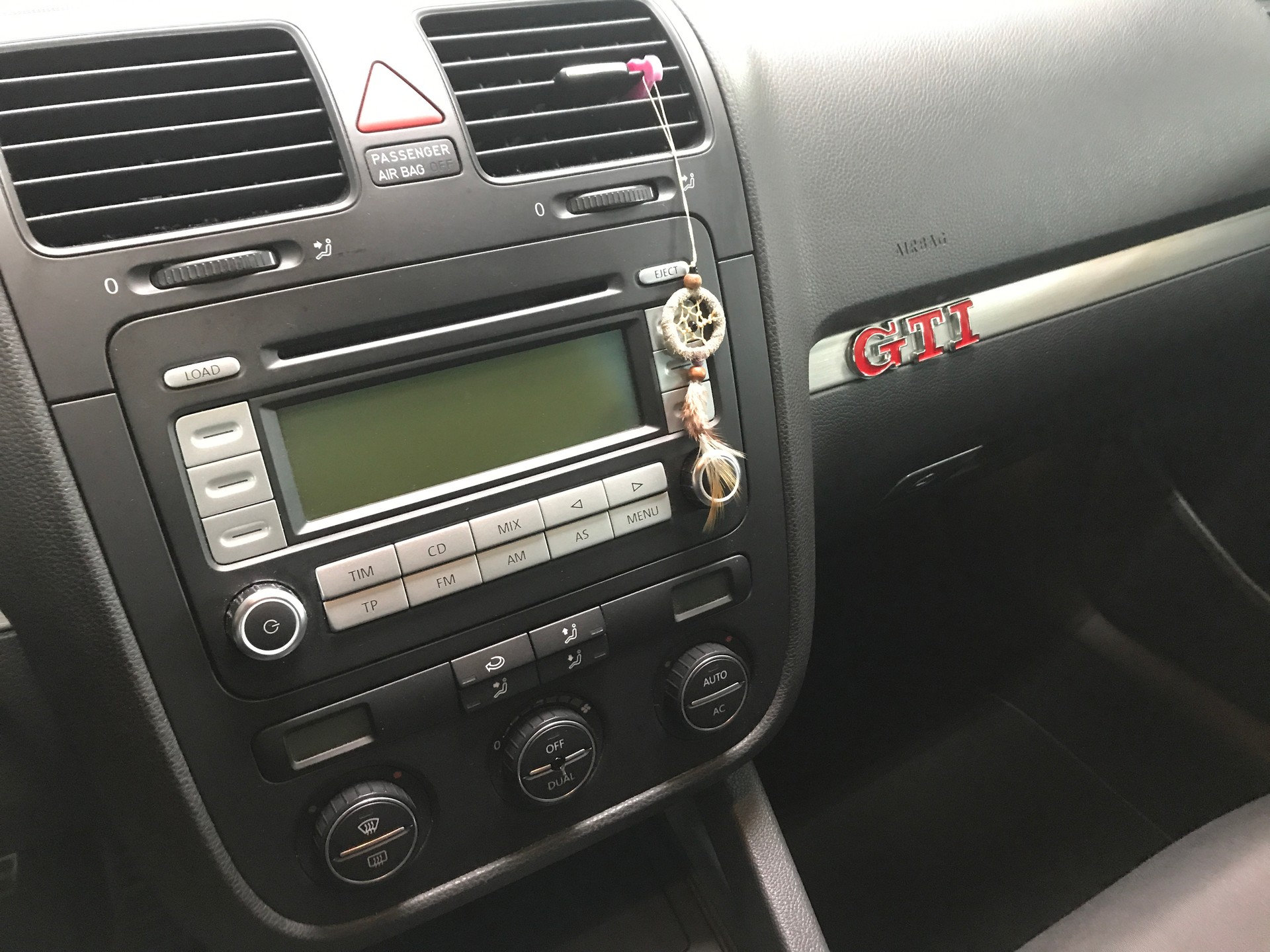 VW Golf 2.0 TFSI GTI-image-10