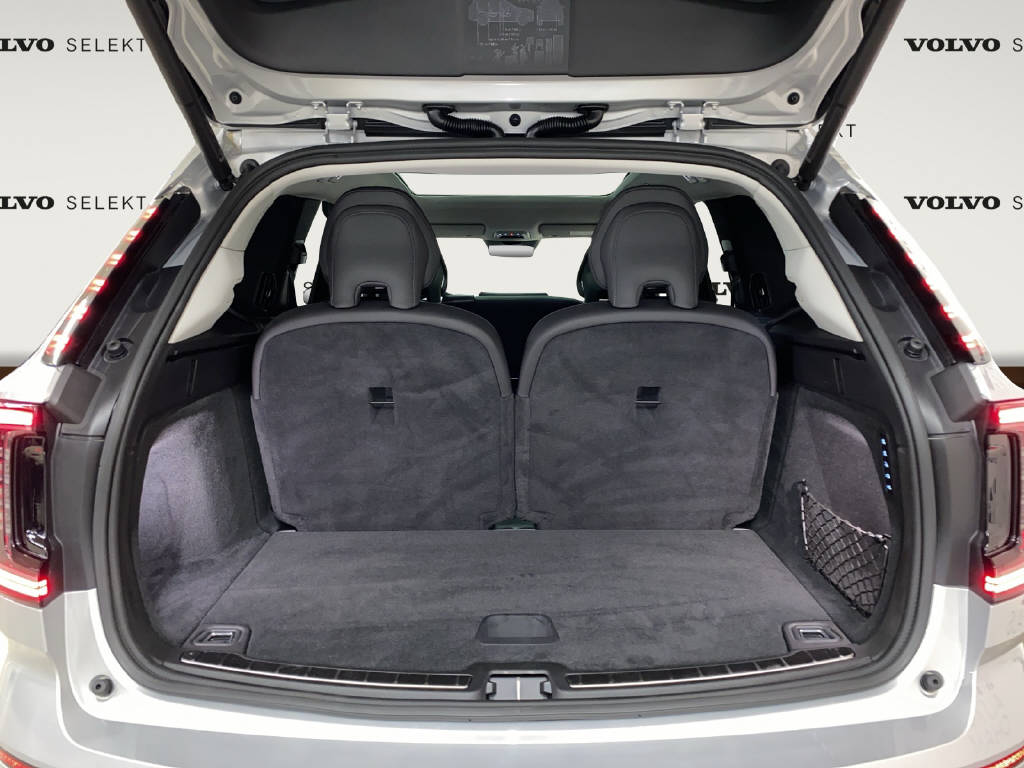 VOLVO EX 90 Twin Performance Ultra AWDD-image-13