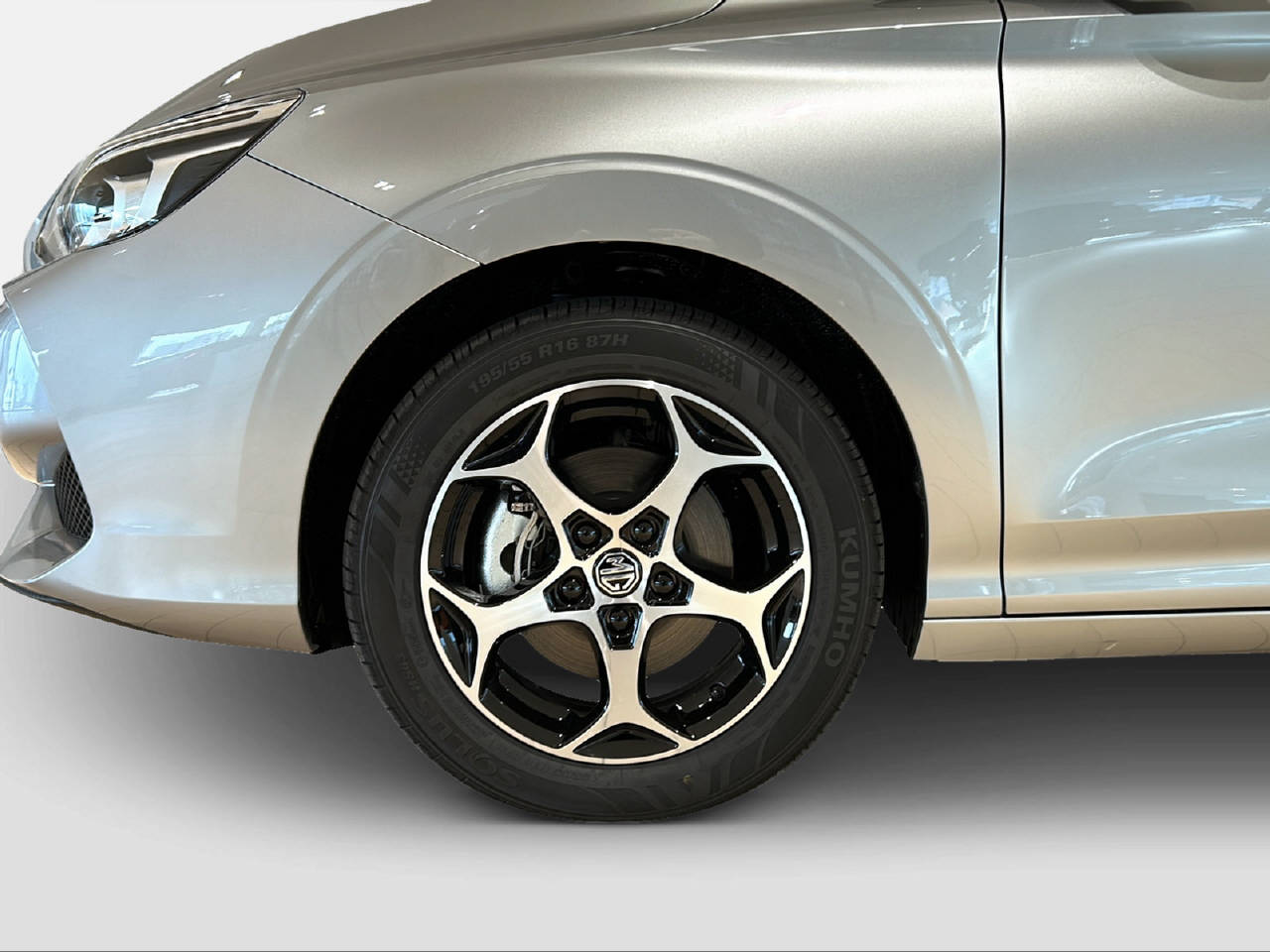 MG 3 1.5 Hybrid Luxury-image-14
