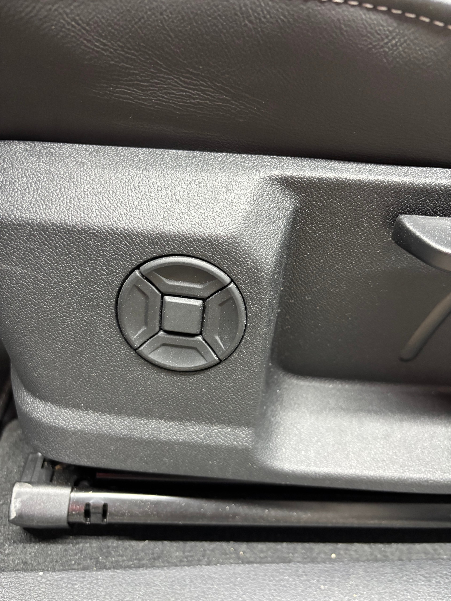 AUDI Q3 Sportback 35 TFSI S line Attraction S-tronic-image-14