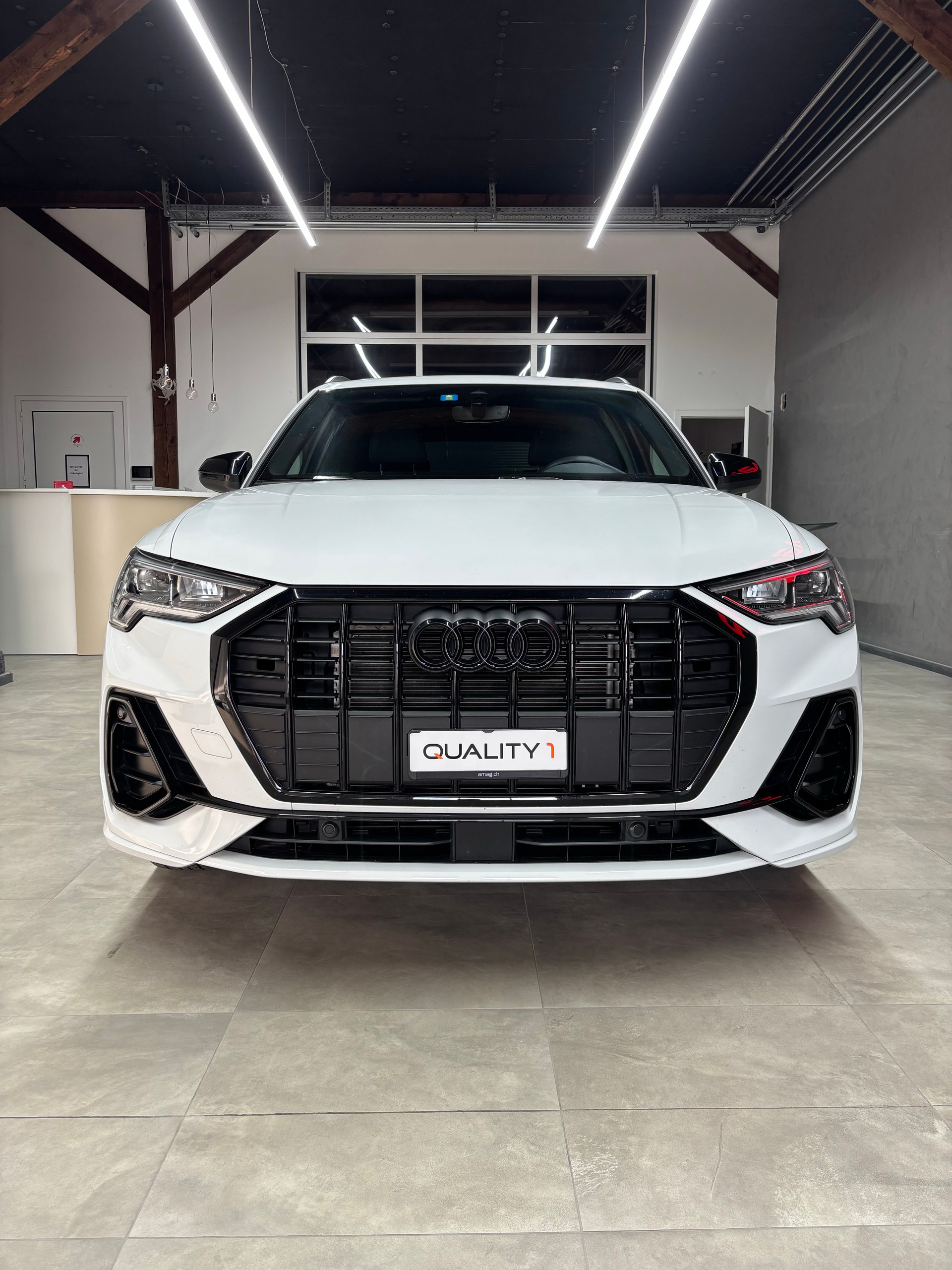 AUDI Q3 Sportback 35 TFSI S line Attraction S-tronic-image-1
