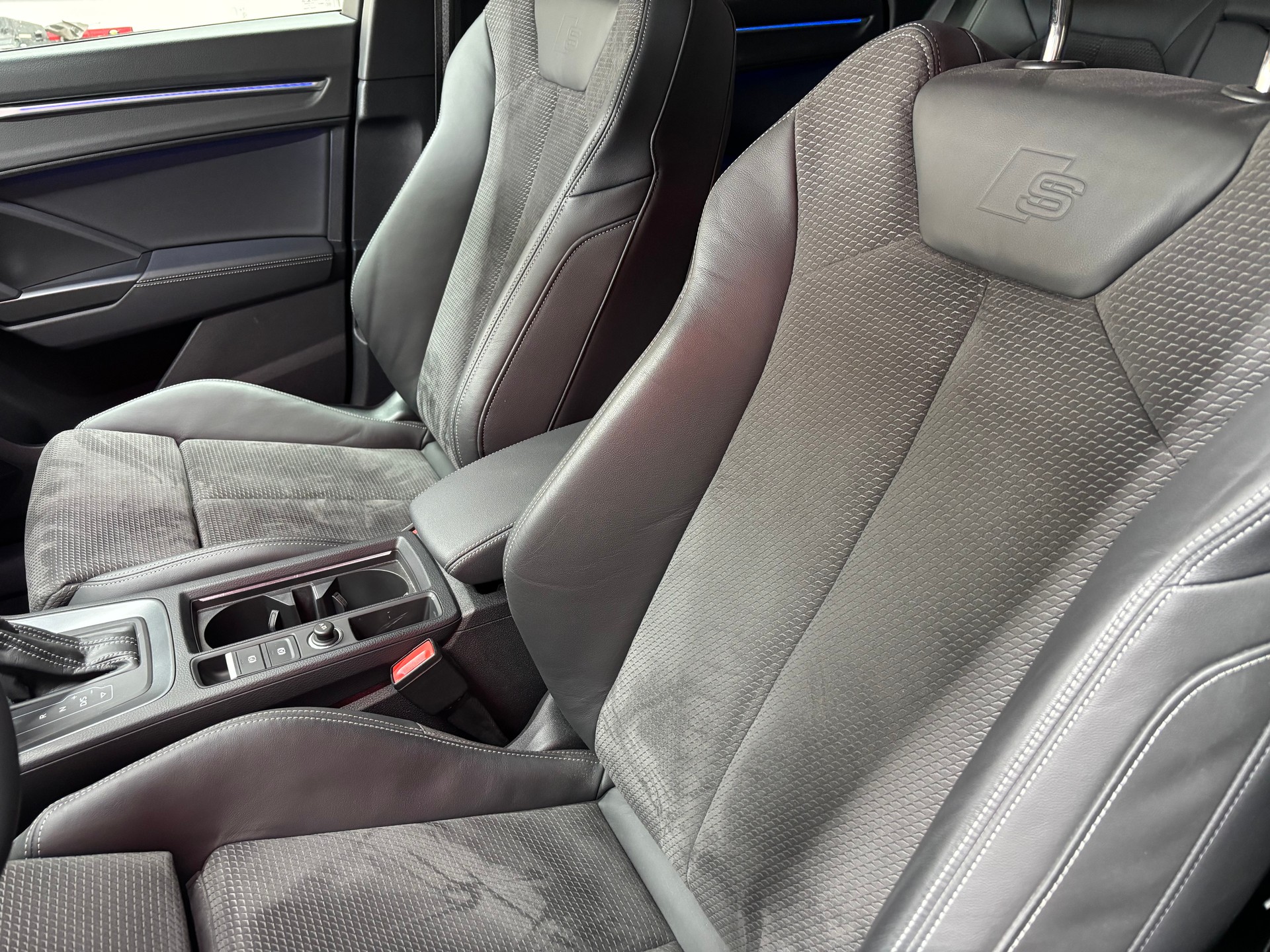 AUDI Q3 Sportback 35 TFSI S line Attraction S-tronic-image-8