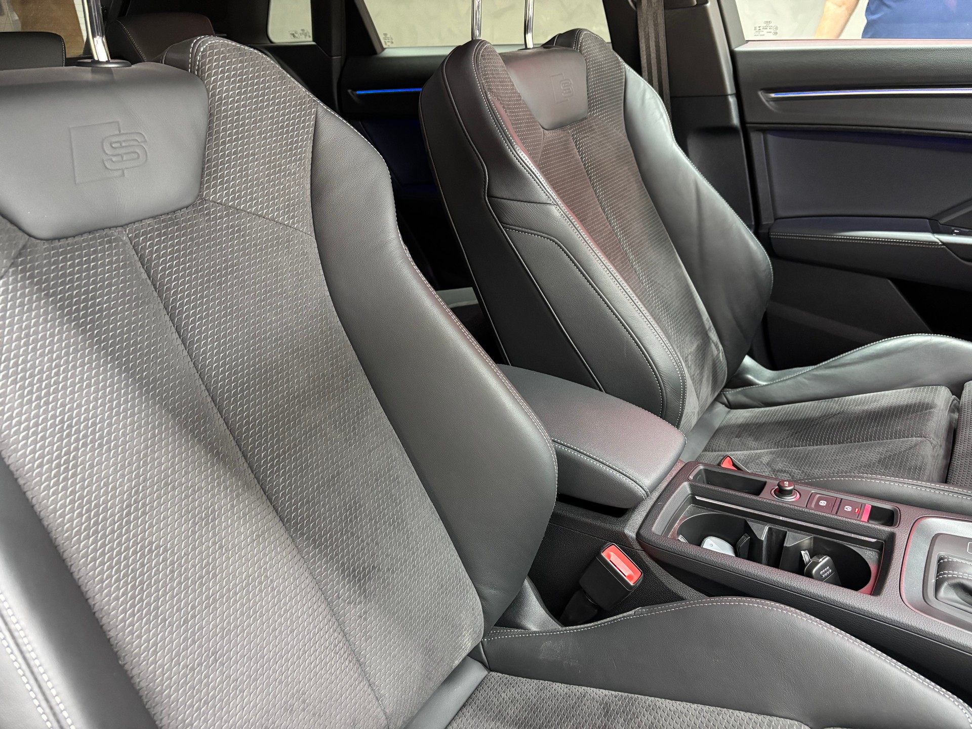 AUDI Q3 Sportback 35 TFSI S line Attraction S-tronic-image-12